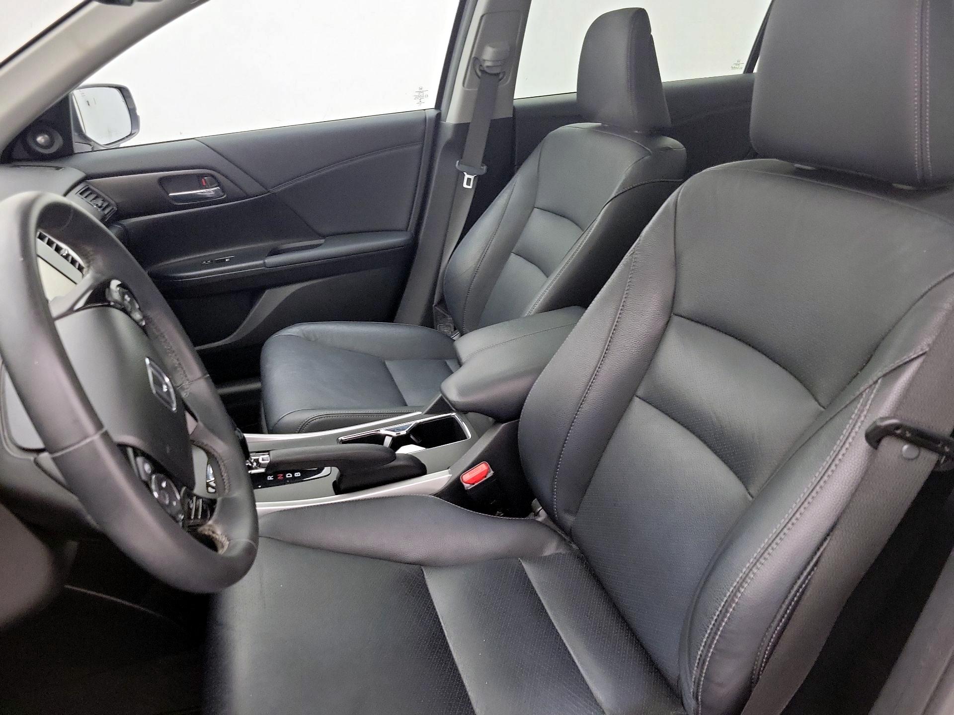 Thumbnail: 2015 Honda Accord - 11