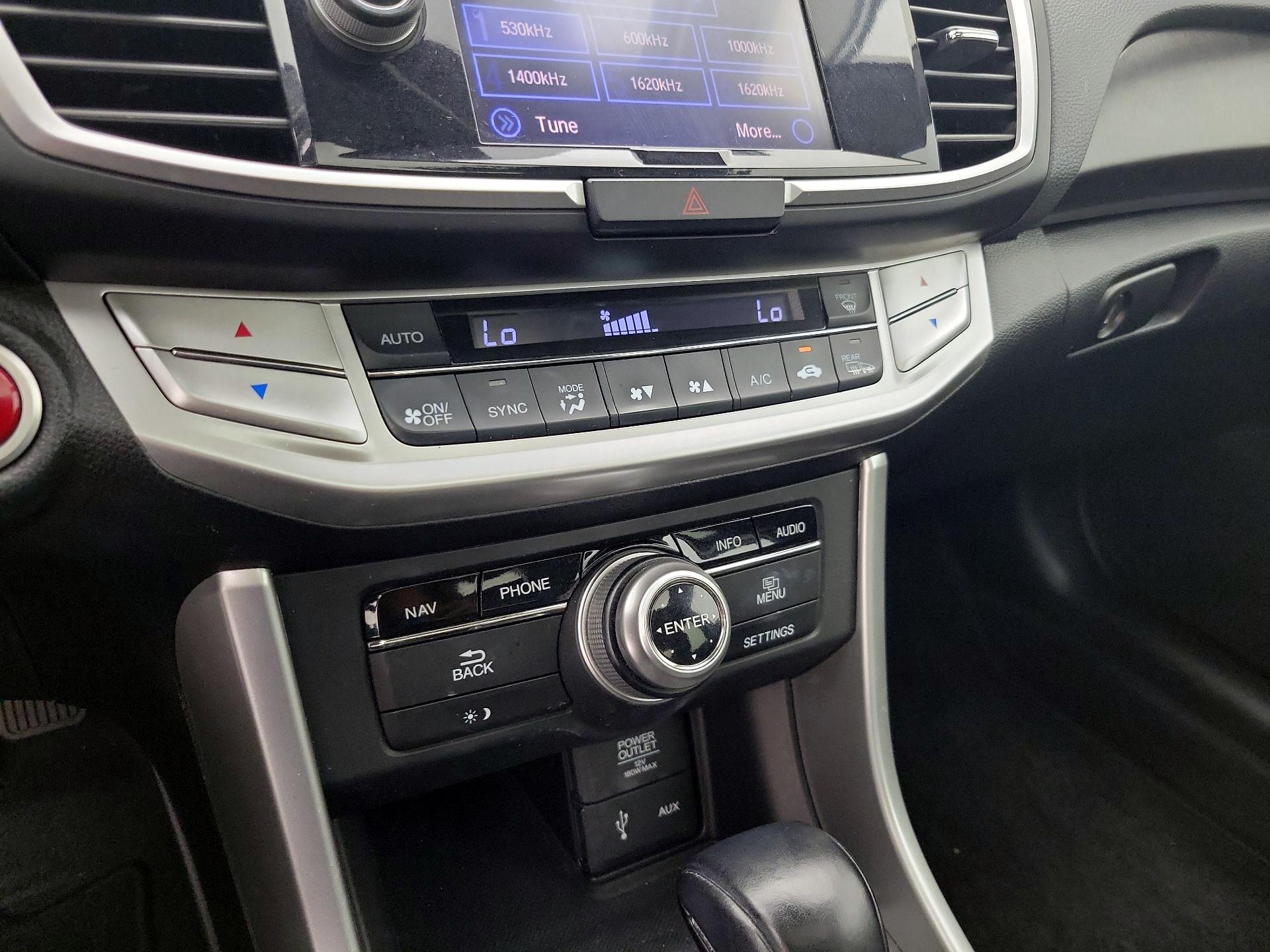 Thumbnail: 2015 Honda Accord - 16
