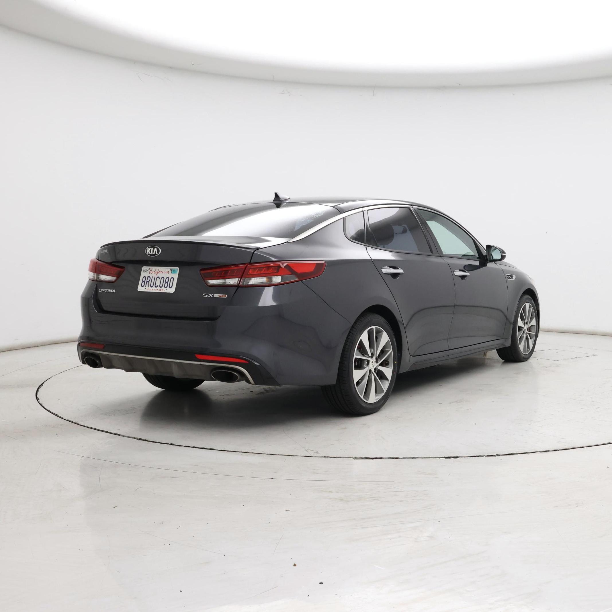 Thumbnail: 2017 Kia Optima - 8