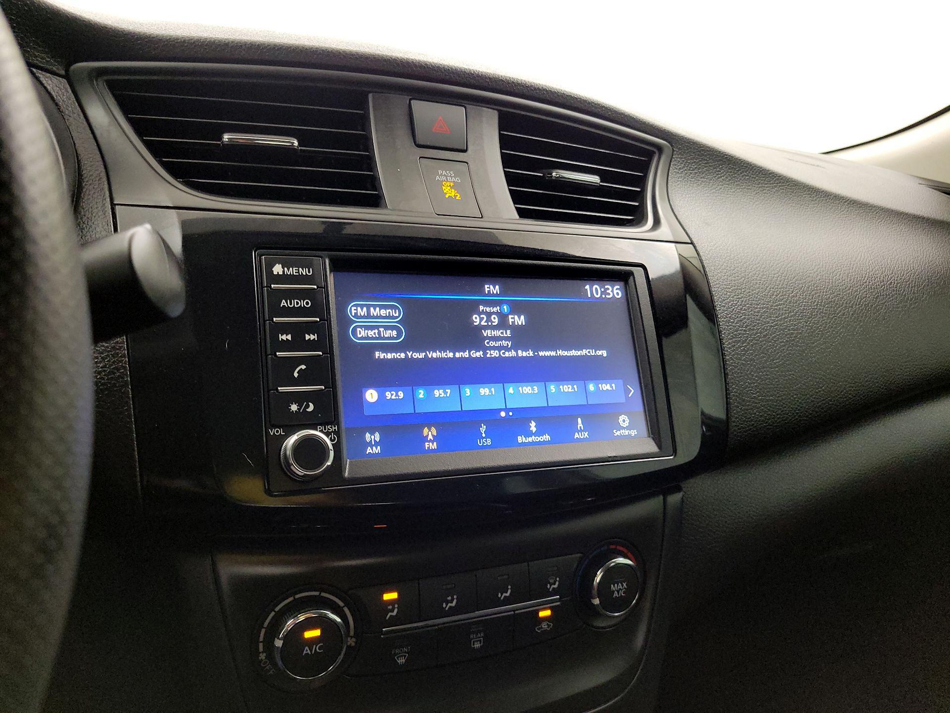 Thumbnail: 2019 Nissan Sentra - 15