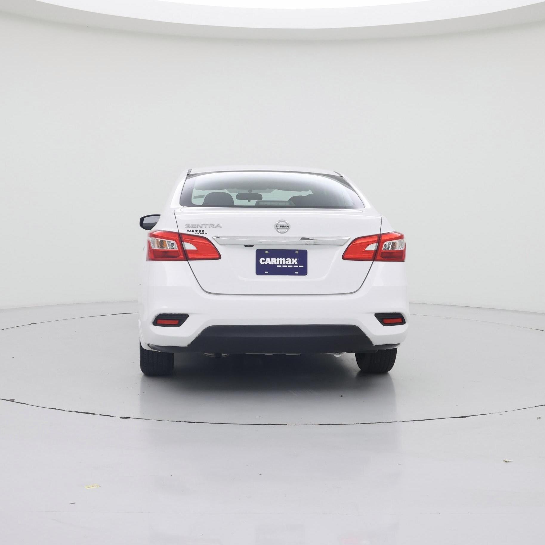 Thumbnail: 2019 Nissan Sentra - 6