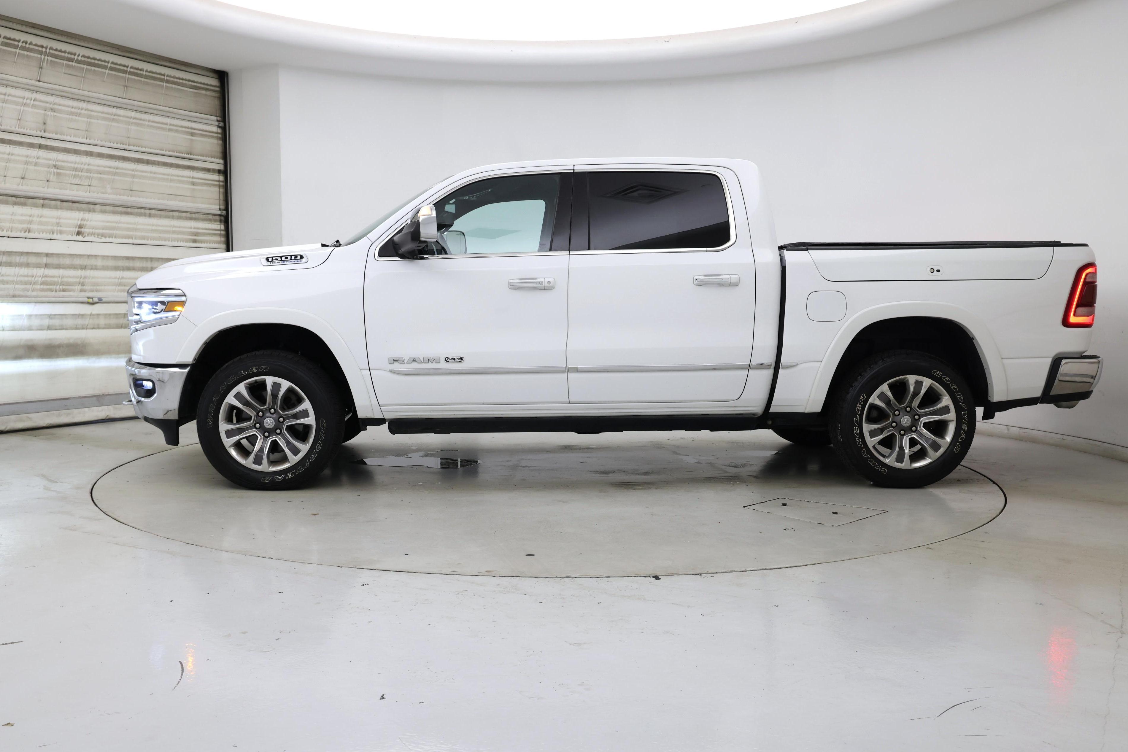 Thumbnail: 2022 RAM 1500 - 3