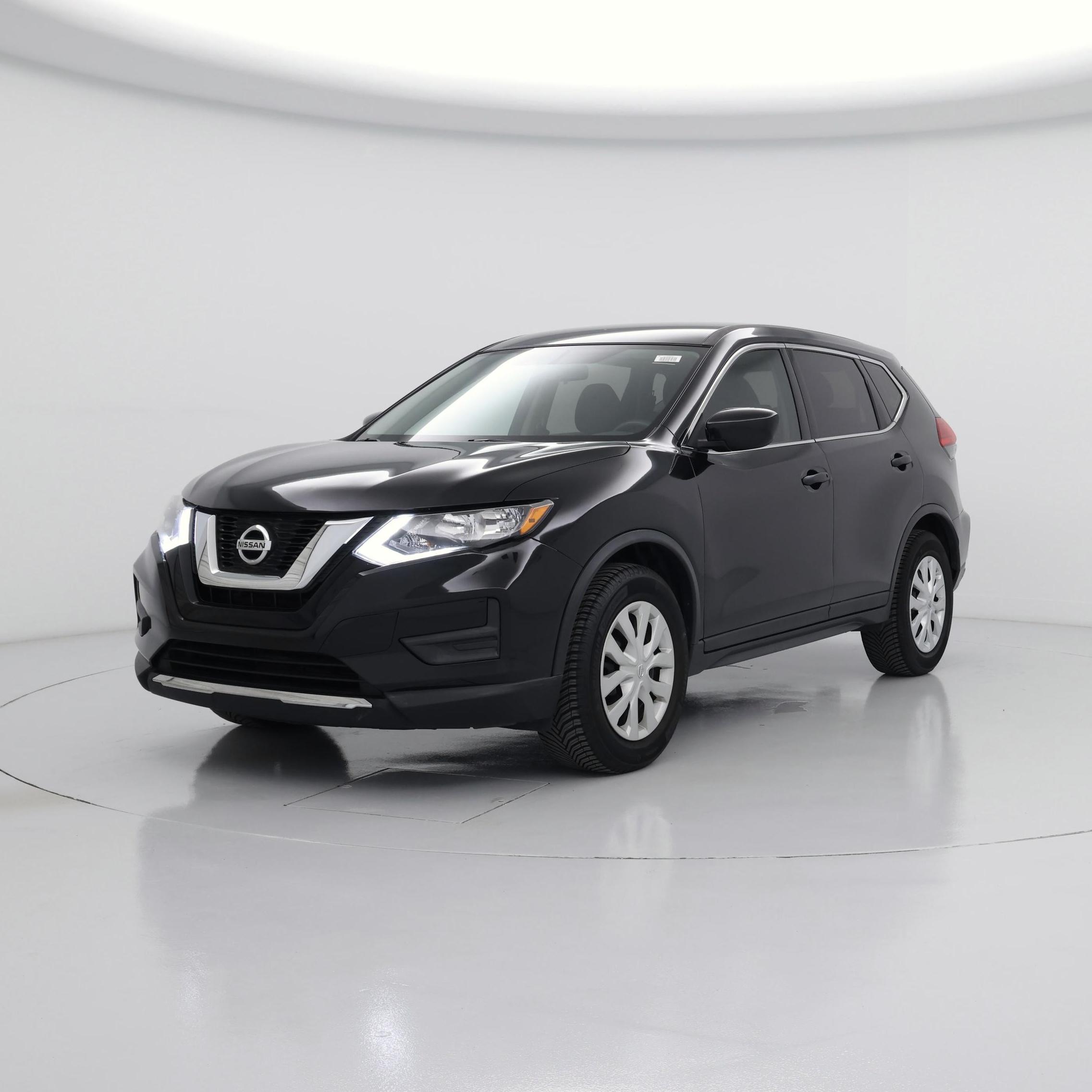 Thumbnail: 2017 Nissan Rogue - 4