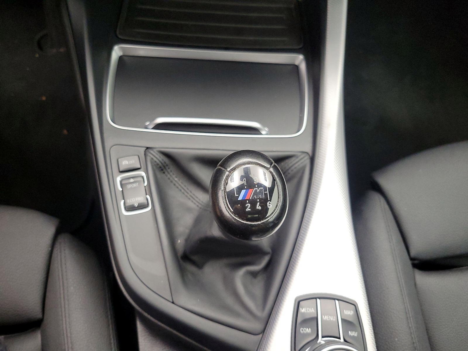 2018 BMW 2 Series M240i - Photo 19