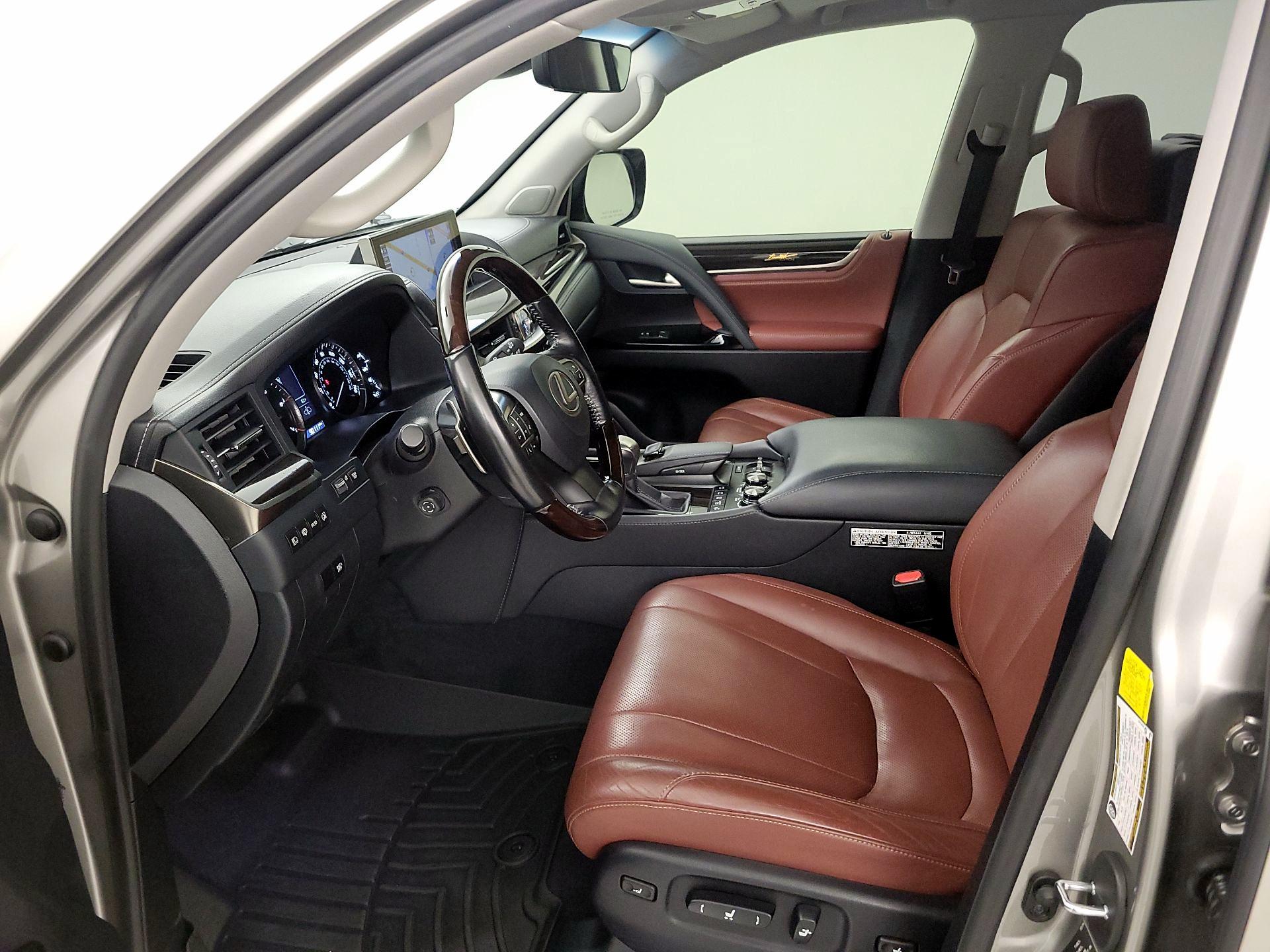Thumbnail: 2017 Lexus LX - 11