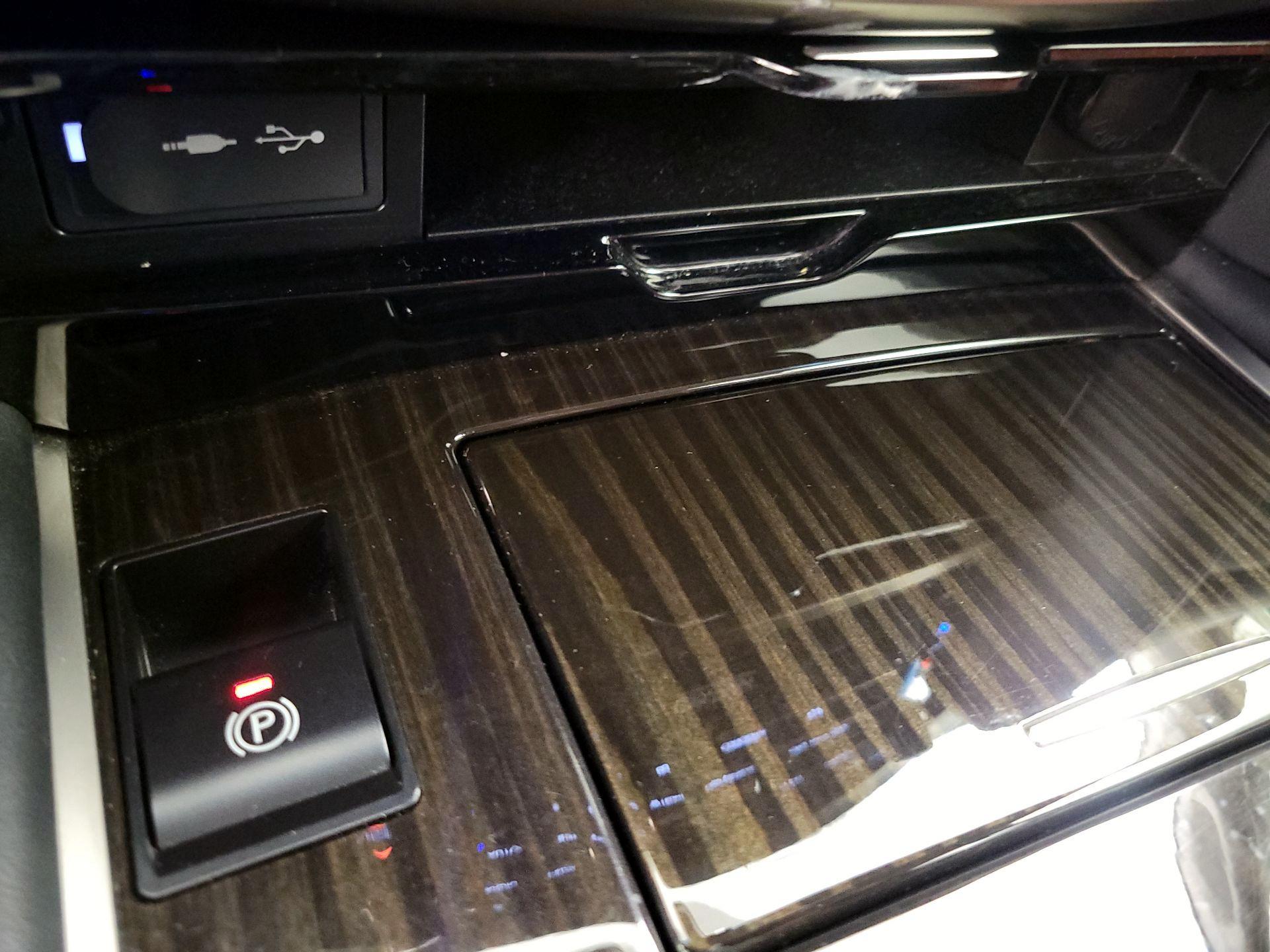 Thumbnail: 2017 Lexus LX - 19
