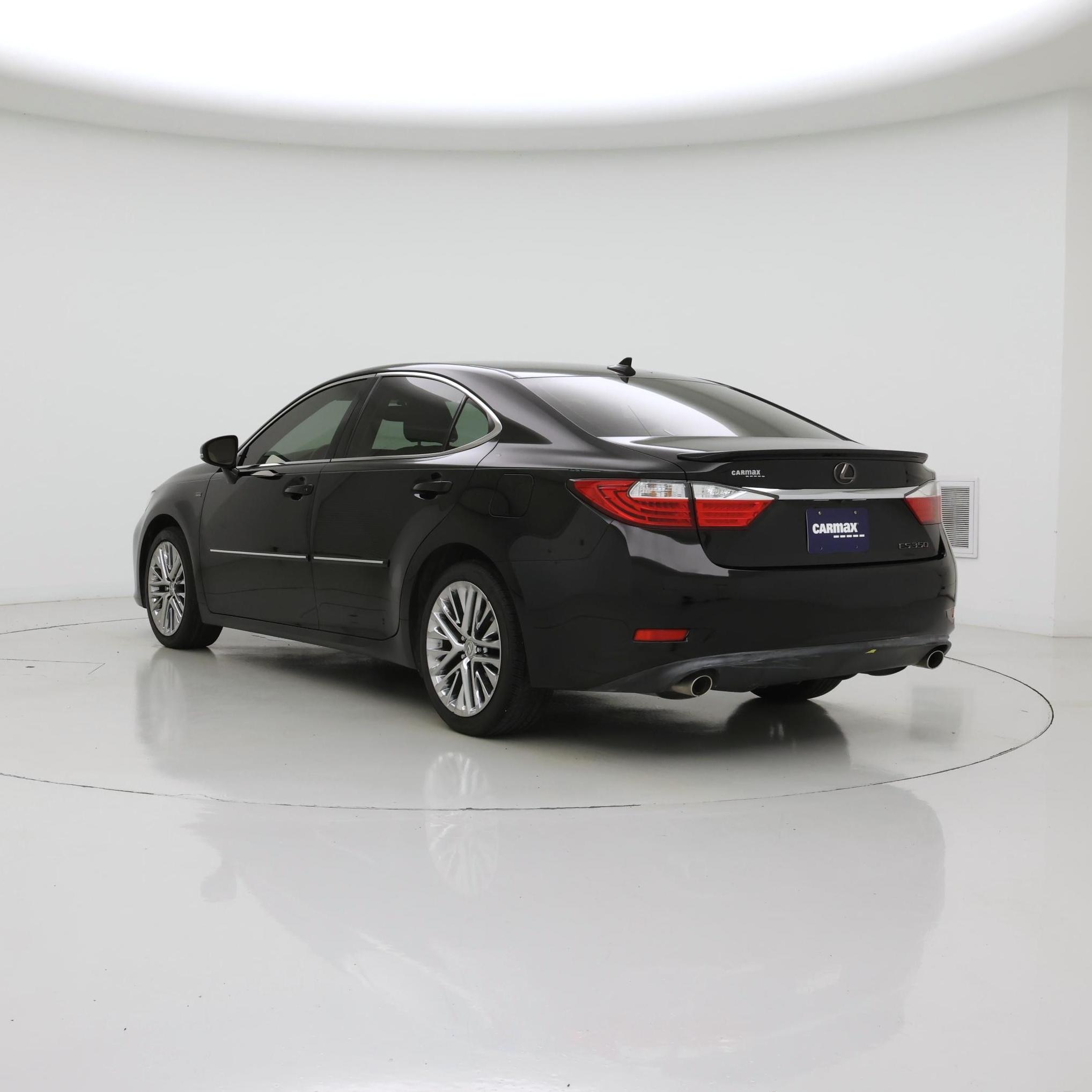Thumbnail: 2014 Lexus ES - 2
