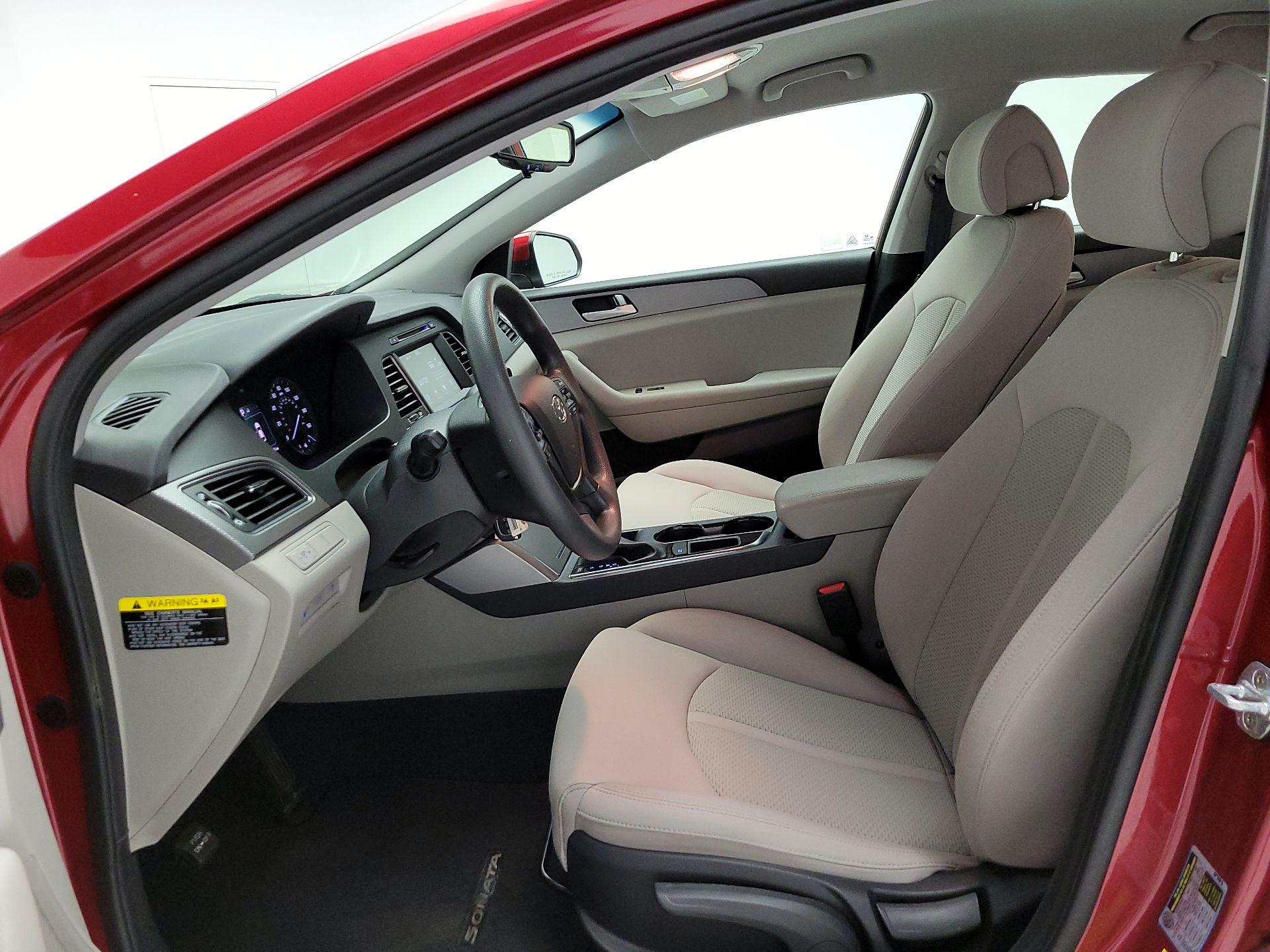 Thumbnail: 2017 Hyundai Sonata - 11