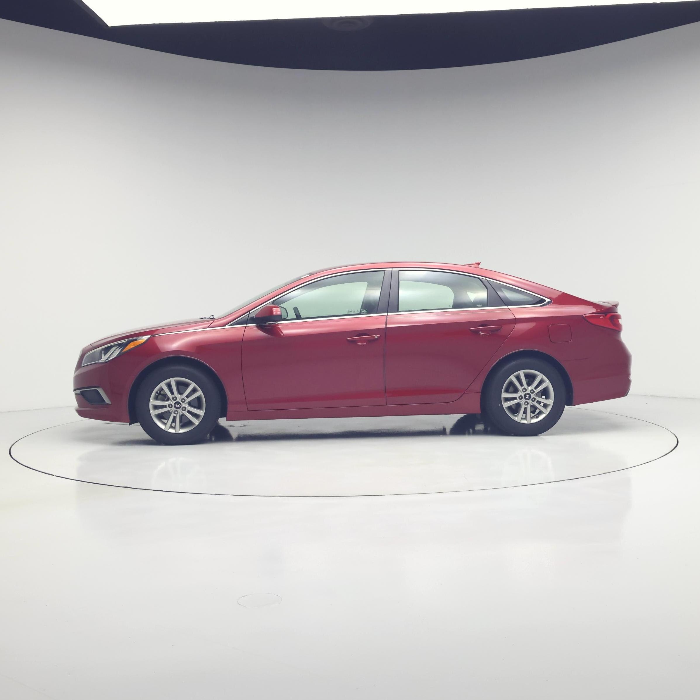 Thumbnail: 2017 Hyundai Sonata - 3