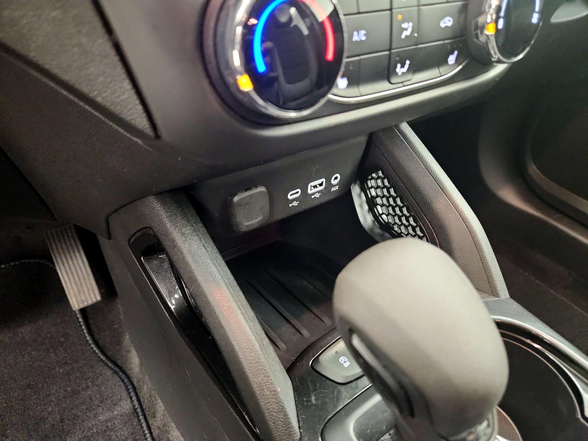 Thumbnail: 2022 Chevrolet TrailBlazer - 18