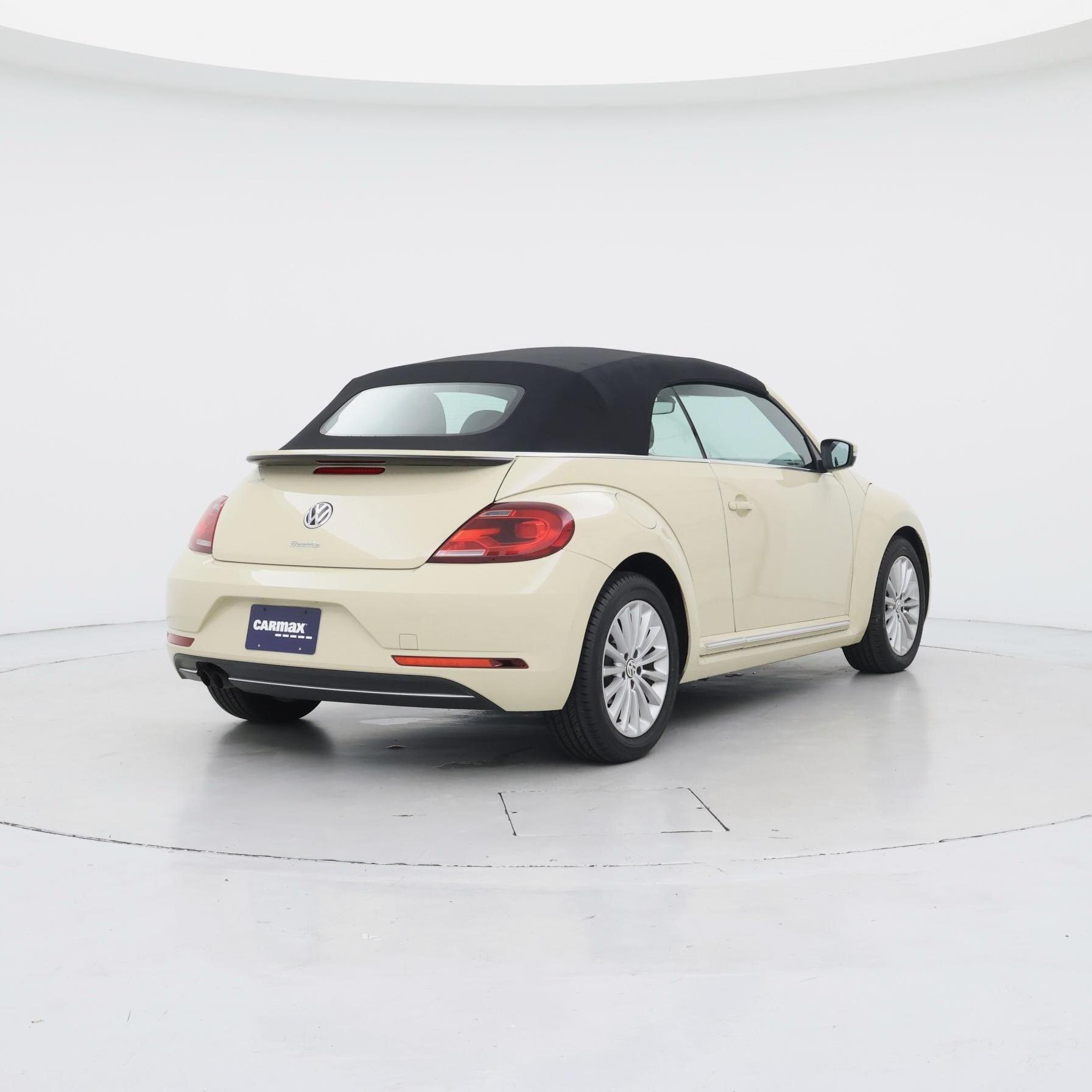 Thumbnail: 2019 Volkswagen Beetle - 8