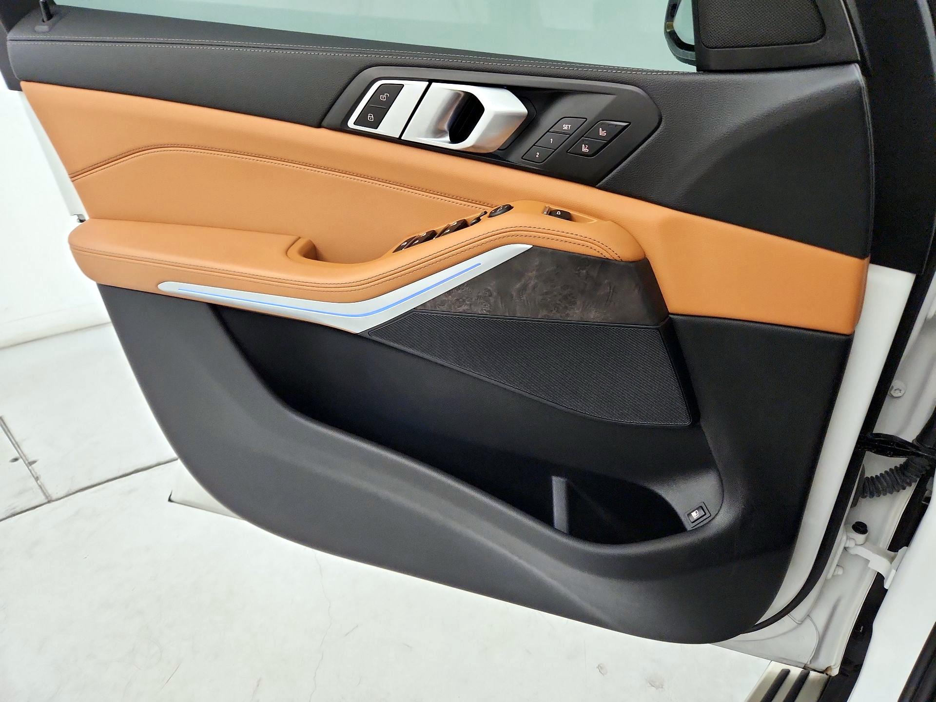 Thumbnail: 2022 BMW X5 - 12