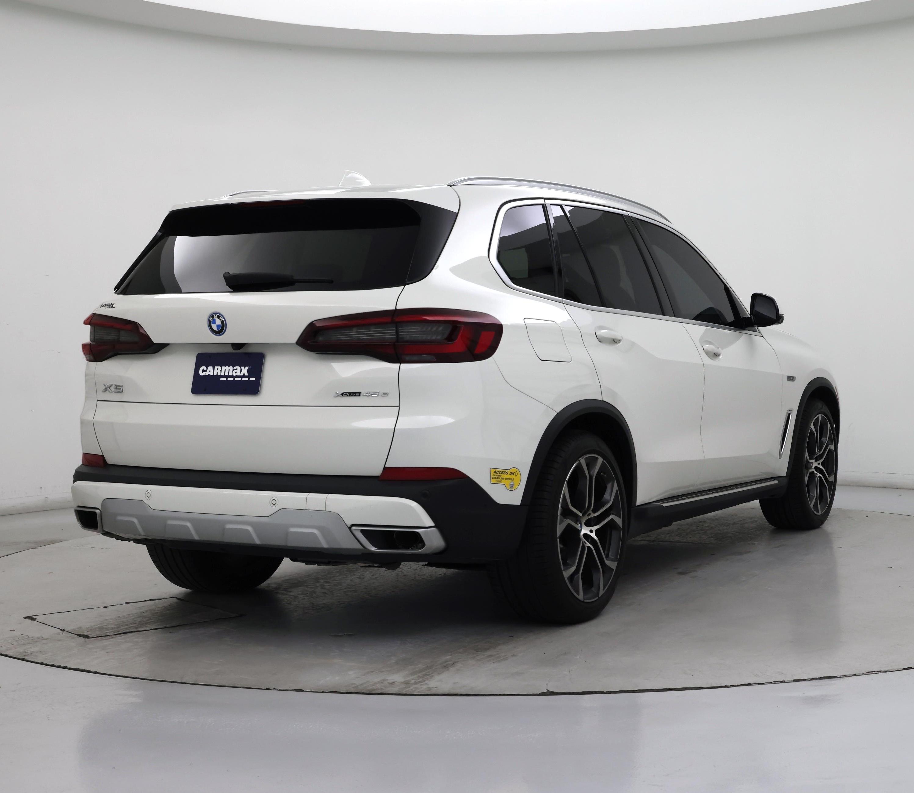Thumbnail: 2022 BMW X5 - 8