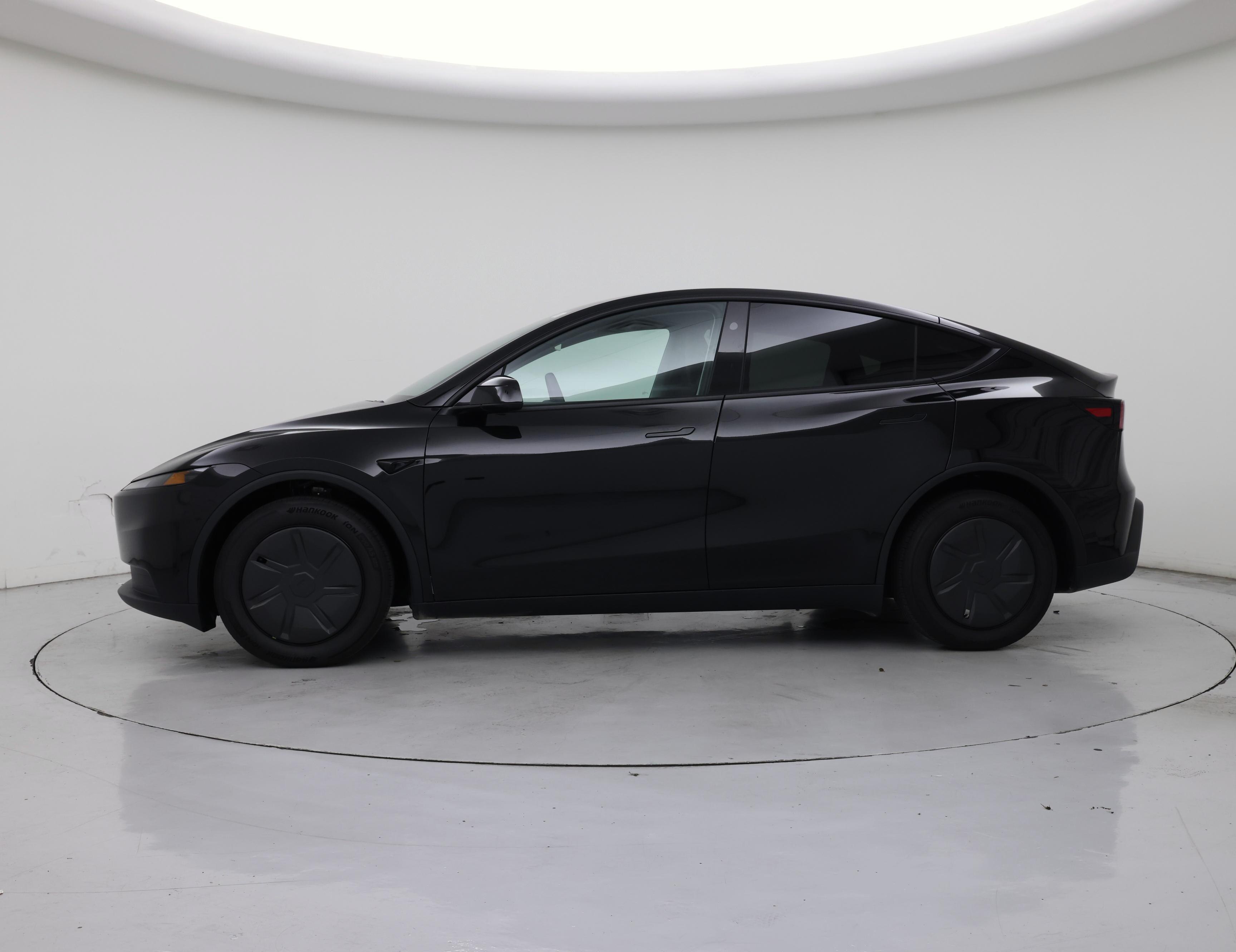 Thumbnail: 2026 Tesla Model Y - 3