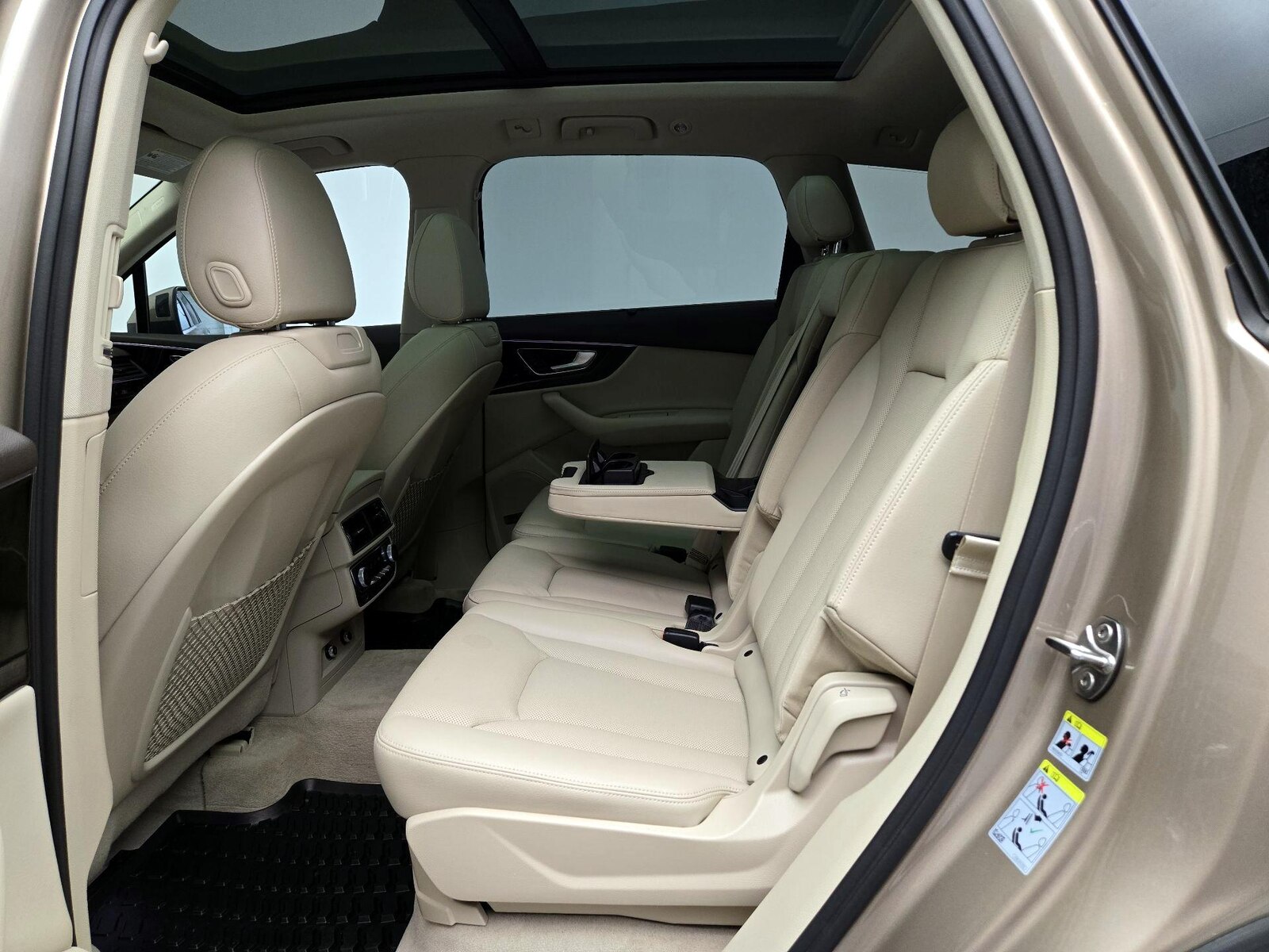 Rear Air Conditioning