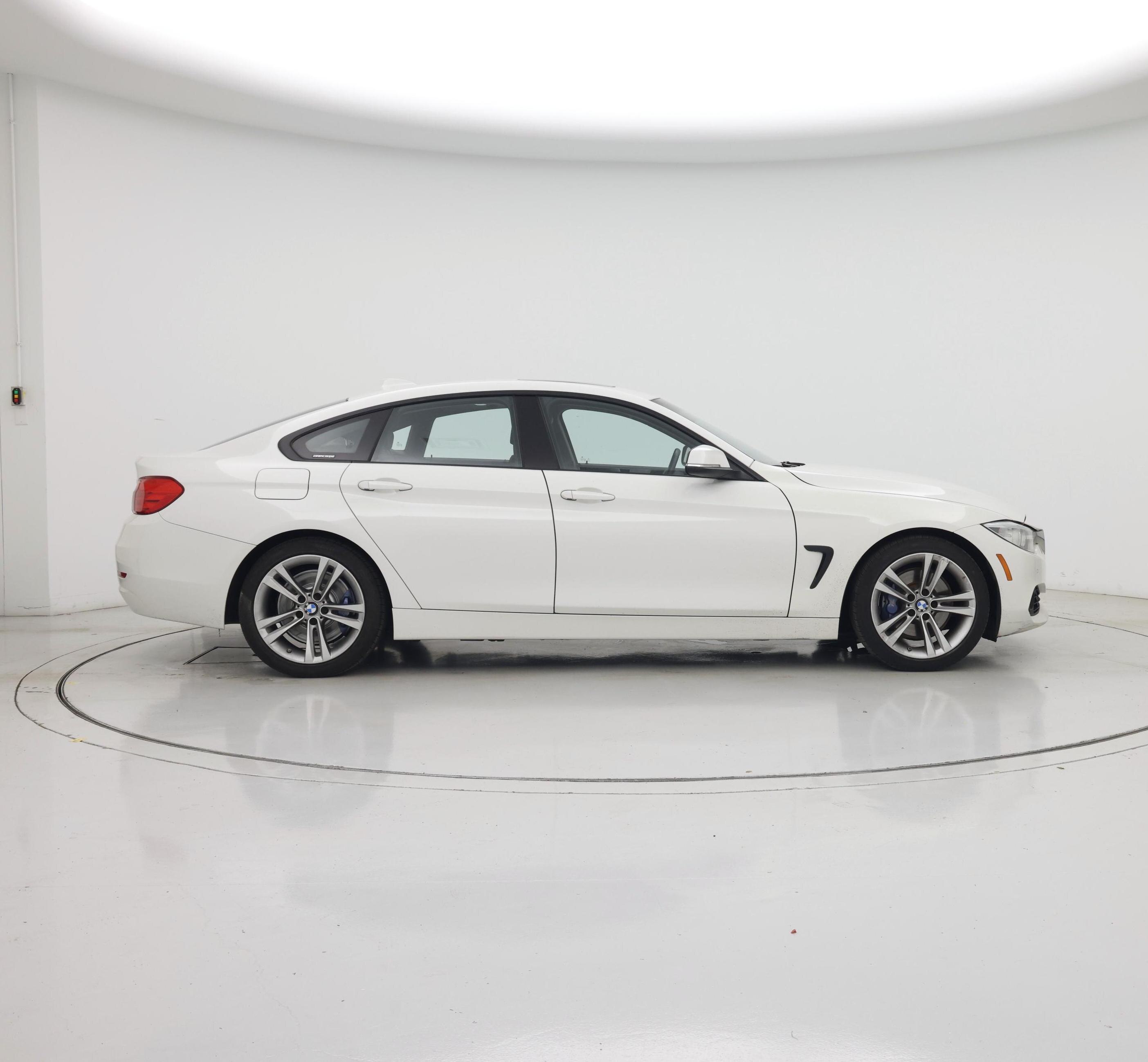 Thumbnail: 2015 BMW 4 Series - 7