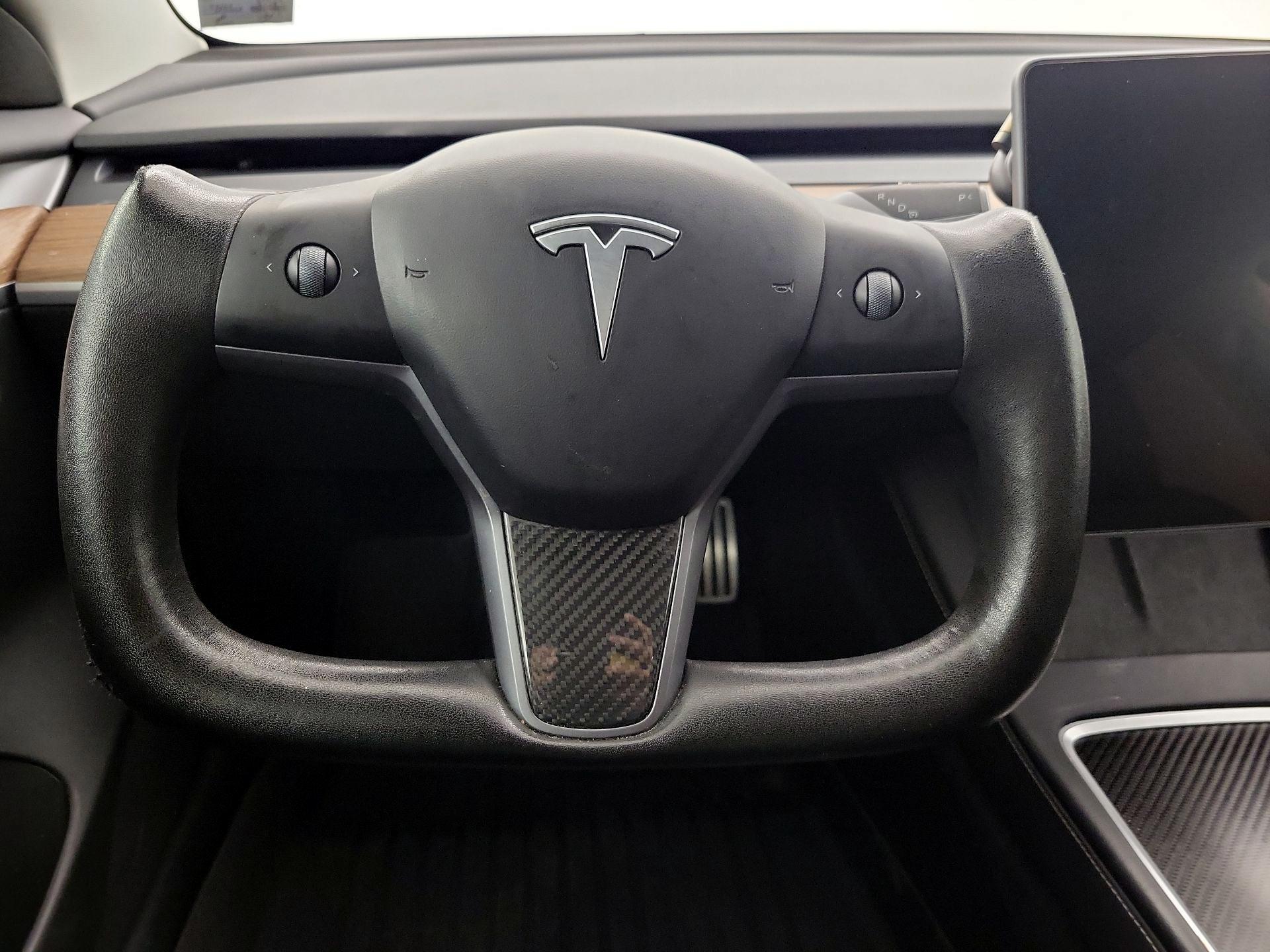 Thumbnail: 2023 Tesla Model 3 - 10