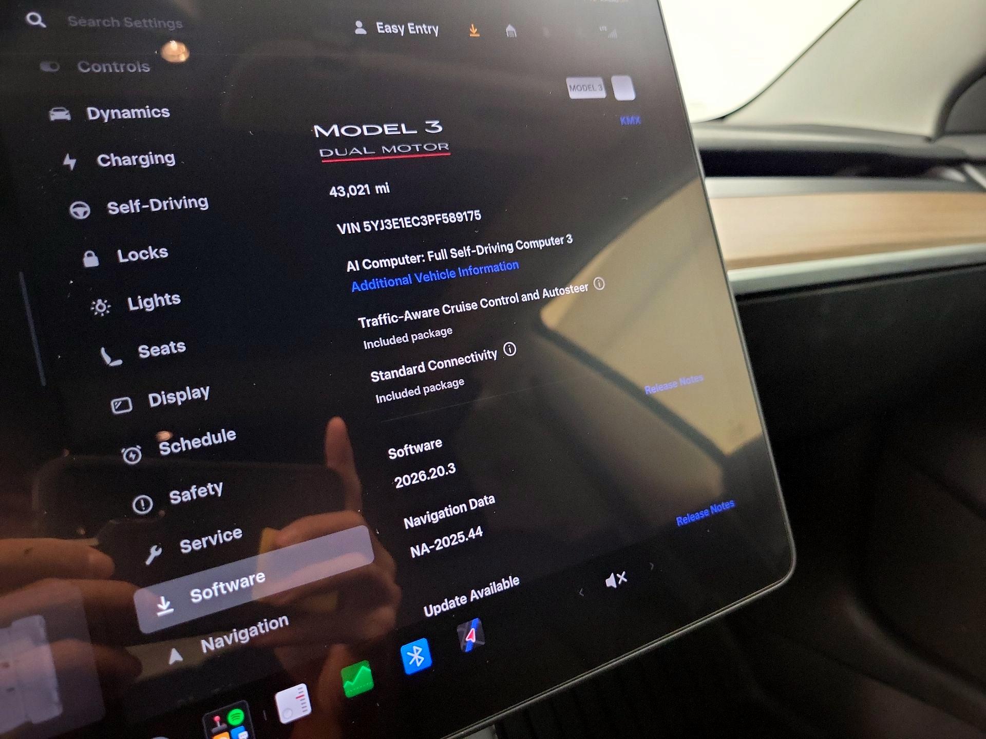 Thumbnail: 2023 Tesla Model 3 - 13