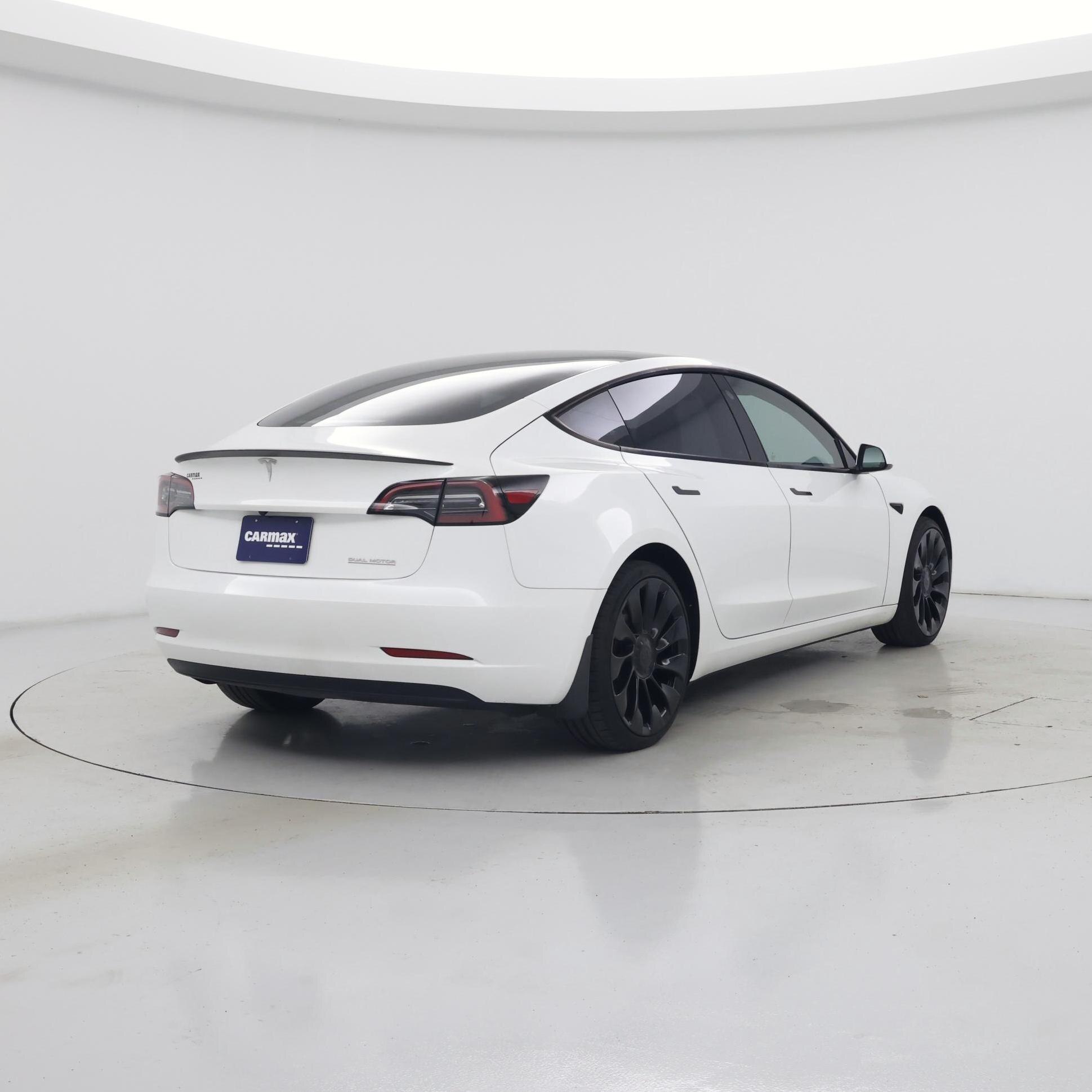 Thumbnail: 2023 Tesla Model 3 - 8