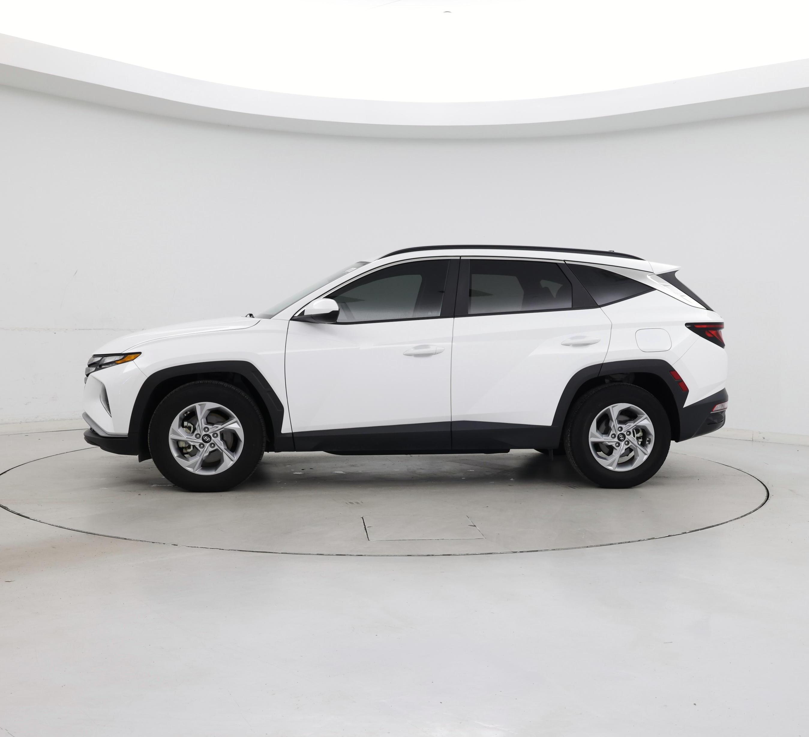 Thumbnail: 2024 Hyundai Tucson - 3