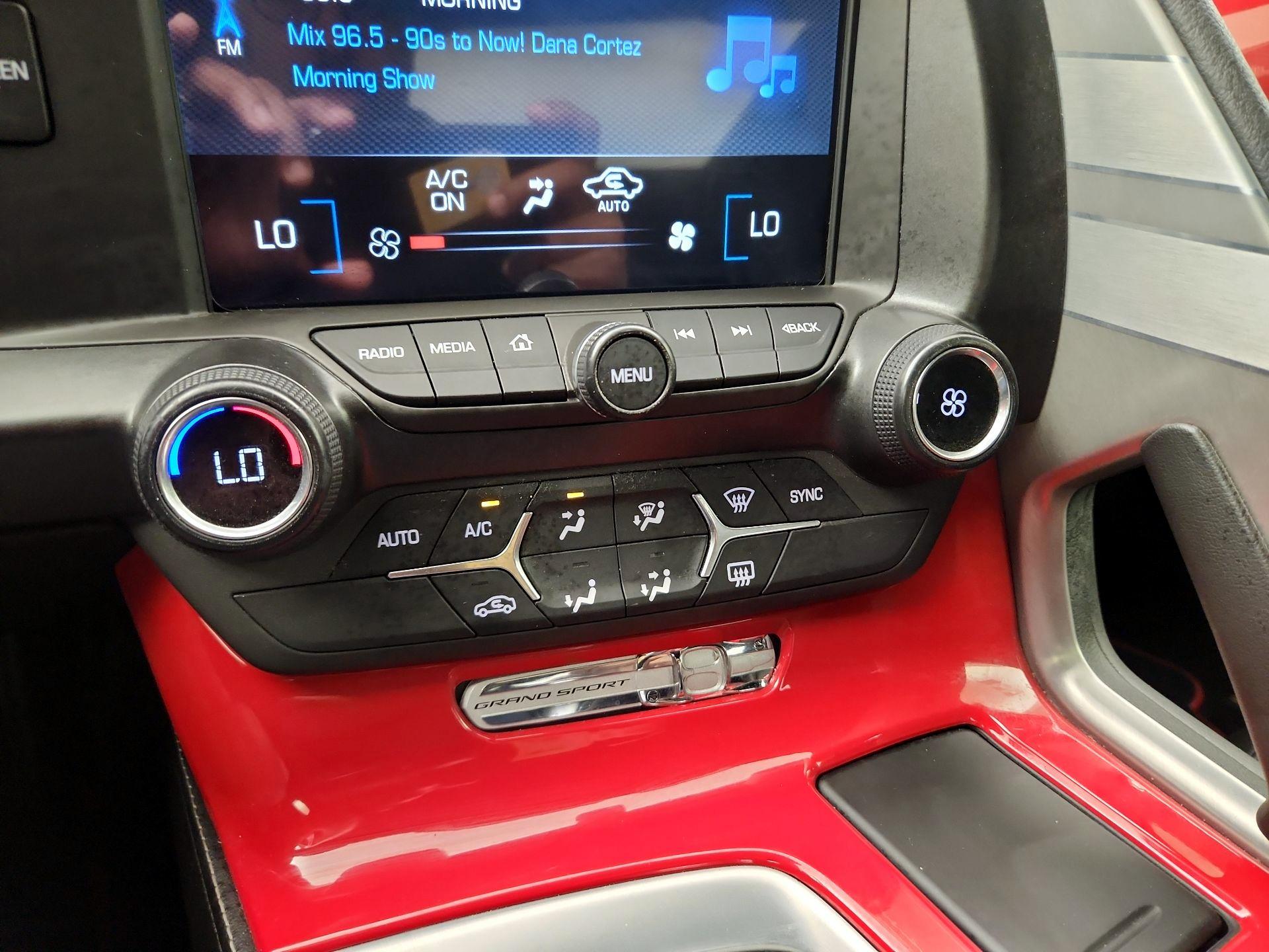 Thumbnail: 2019 Chevrolet Corvette - 16