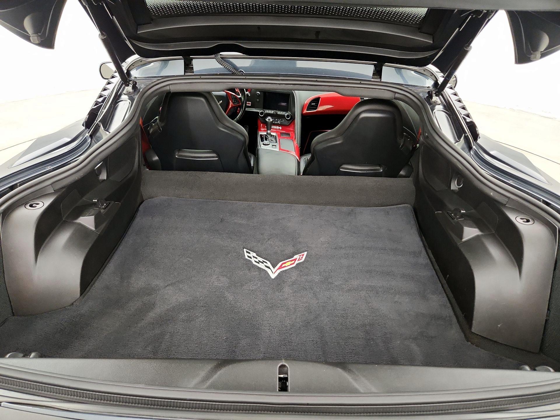 Thumbnail: 2019 Chevrolet Corvette - 18