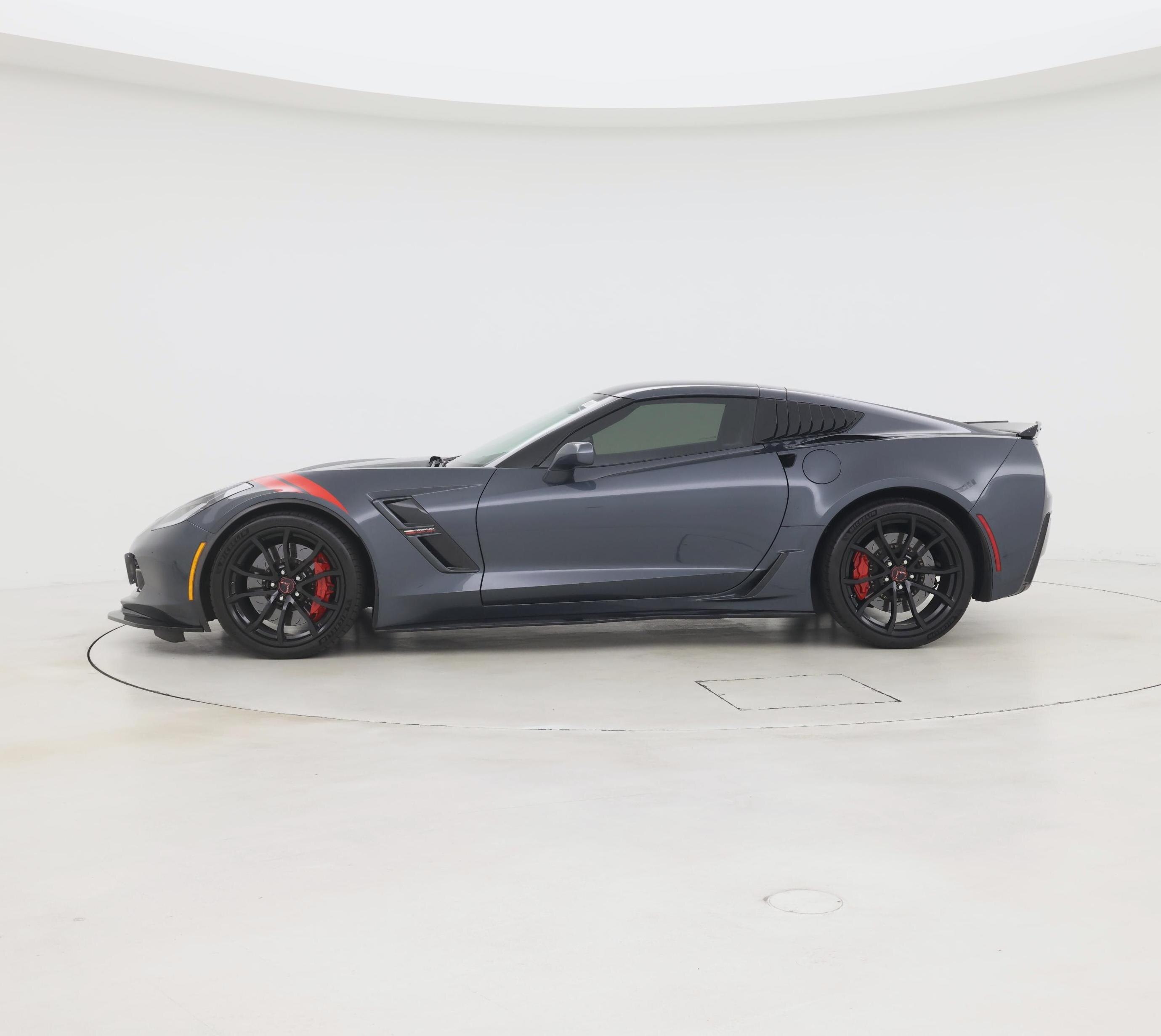Thumbnail: 2019 Chevrolet Corvette - 3