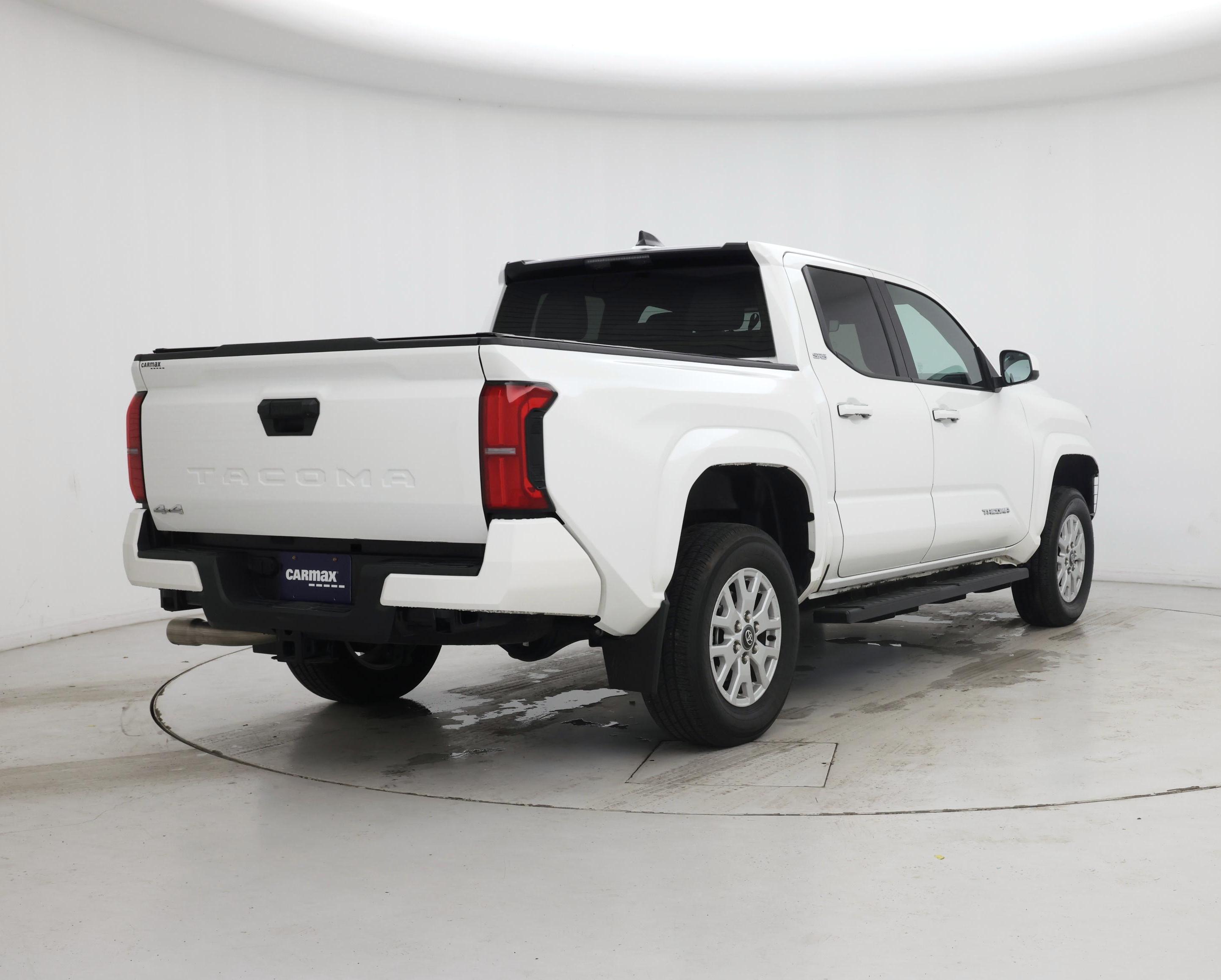 Thumbnail: 2024 Toyota Tacoma - 8