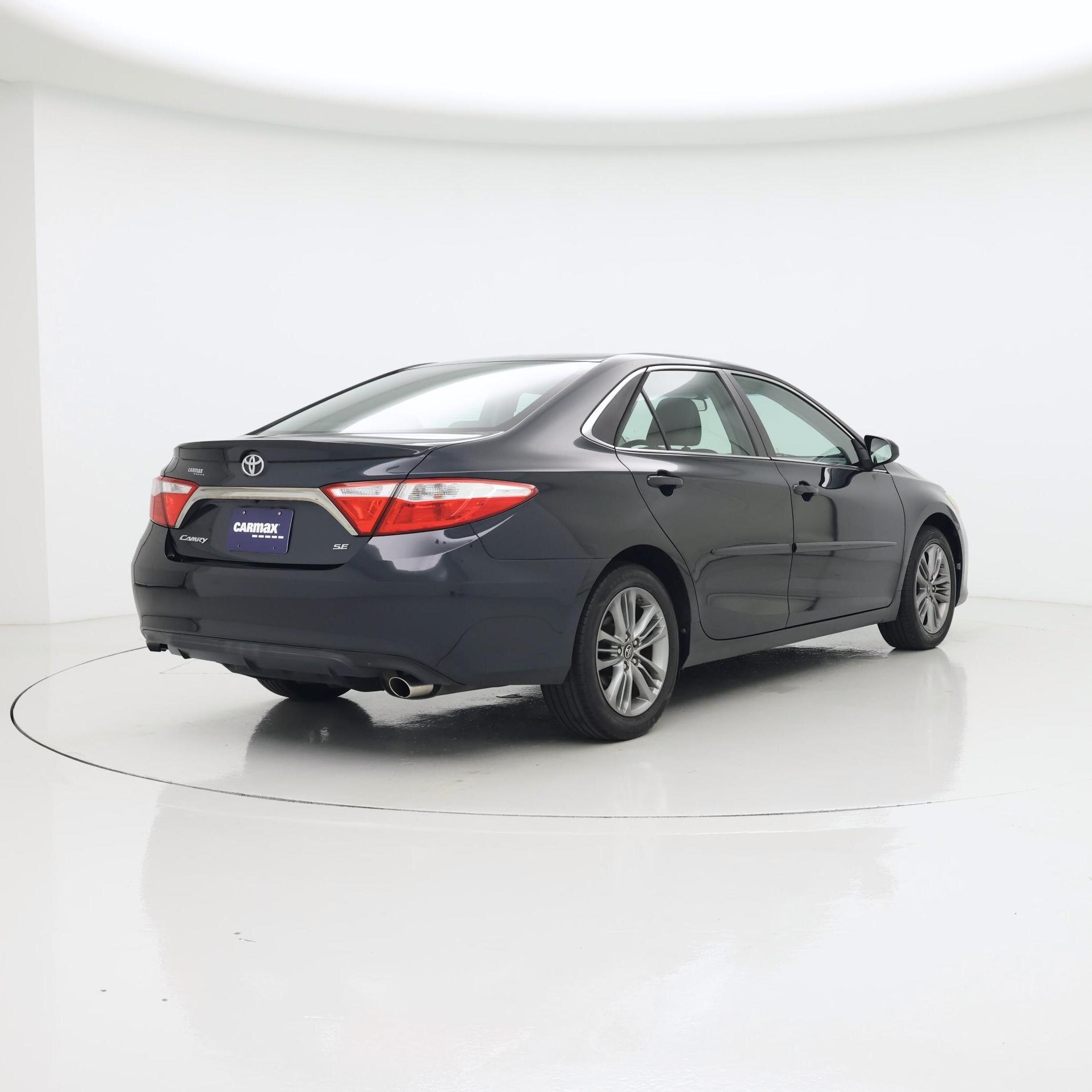 Thumbnail: 2017 Toyota Camry - 8