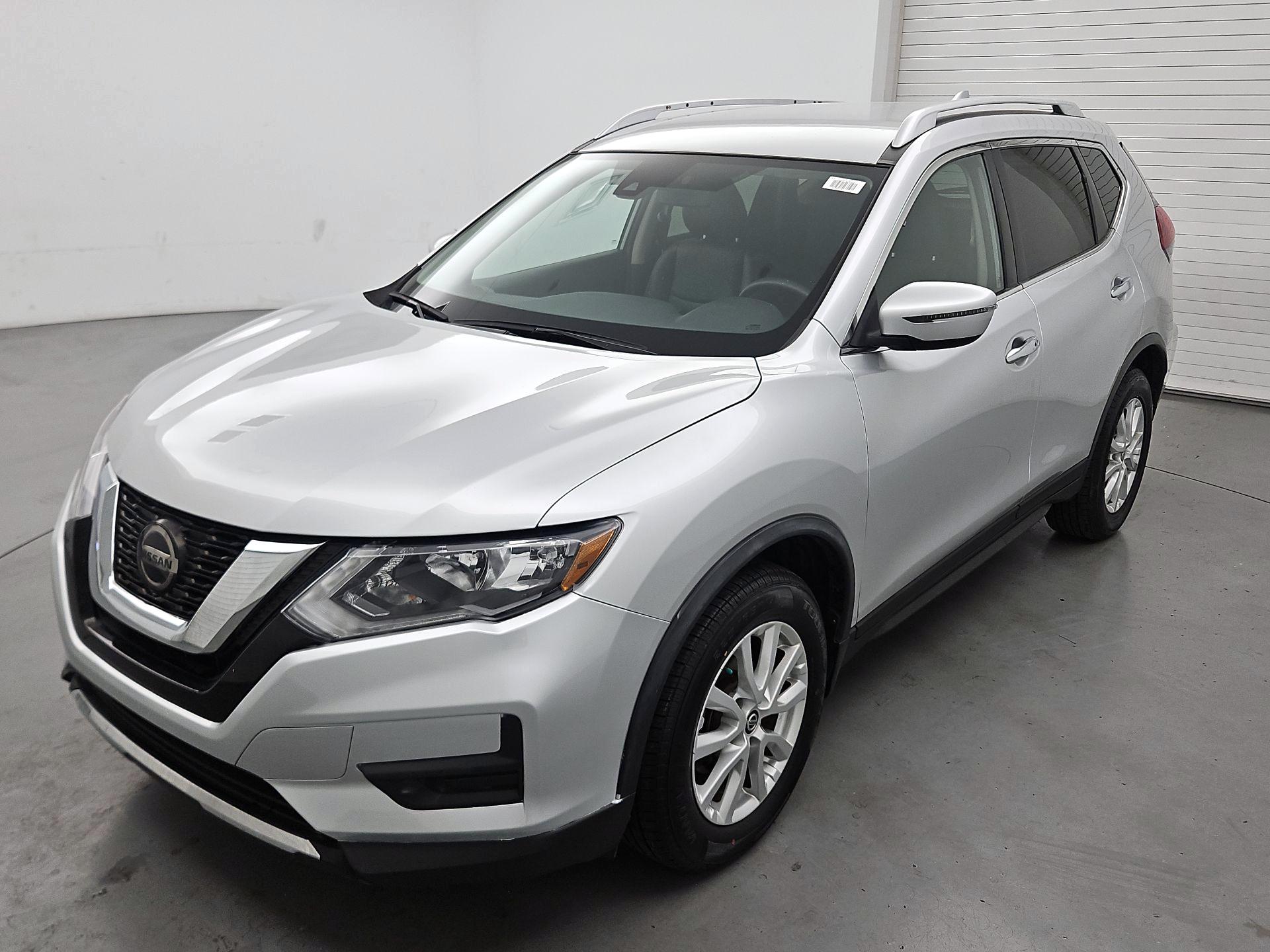 Thumbnail: 2020 Nissan Rogue - 3