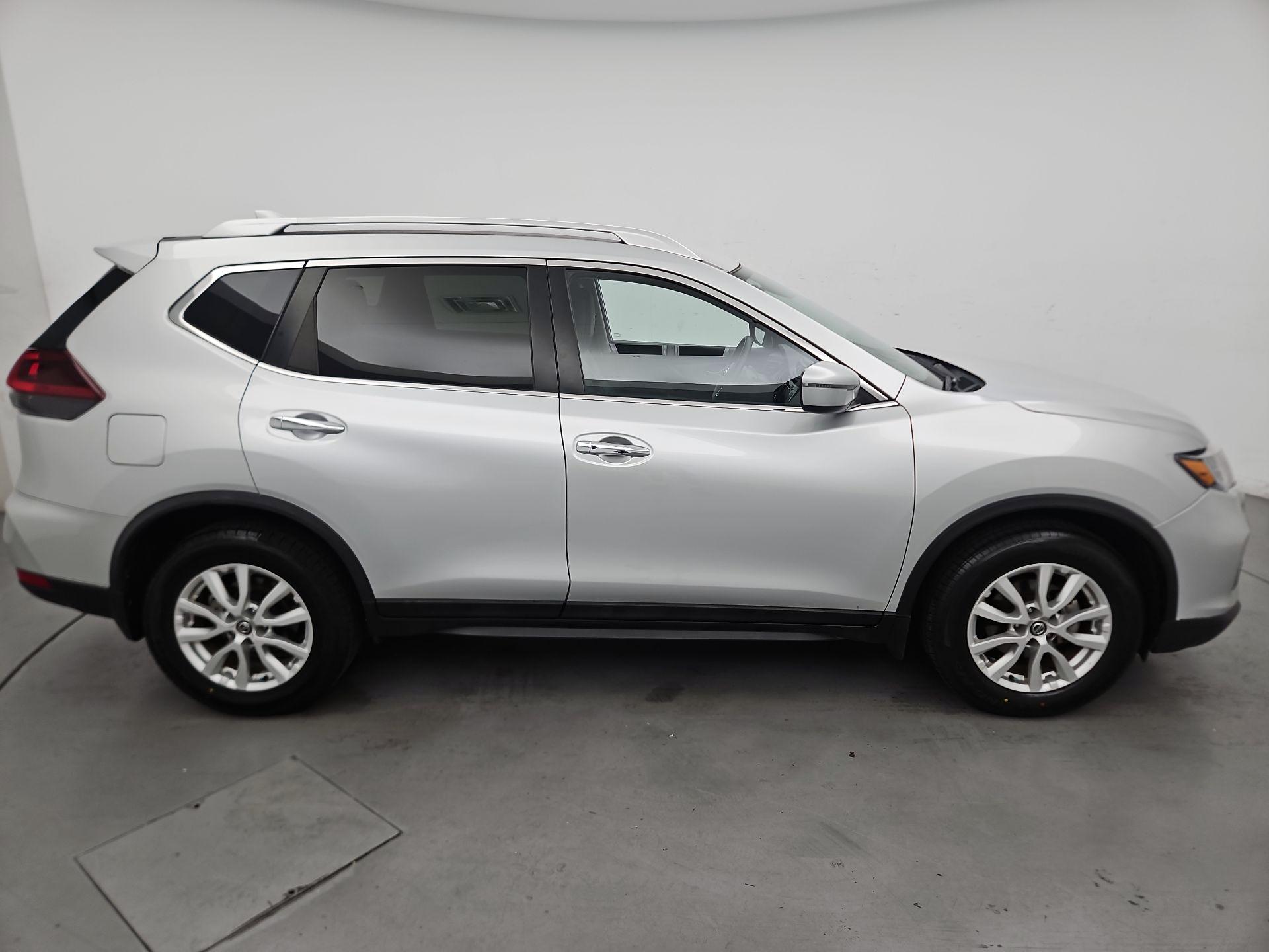 Thumbnail: 2020 Nissan Rogue - 4