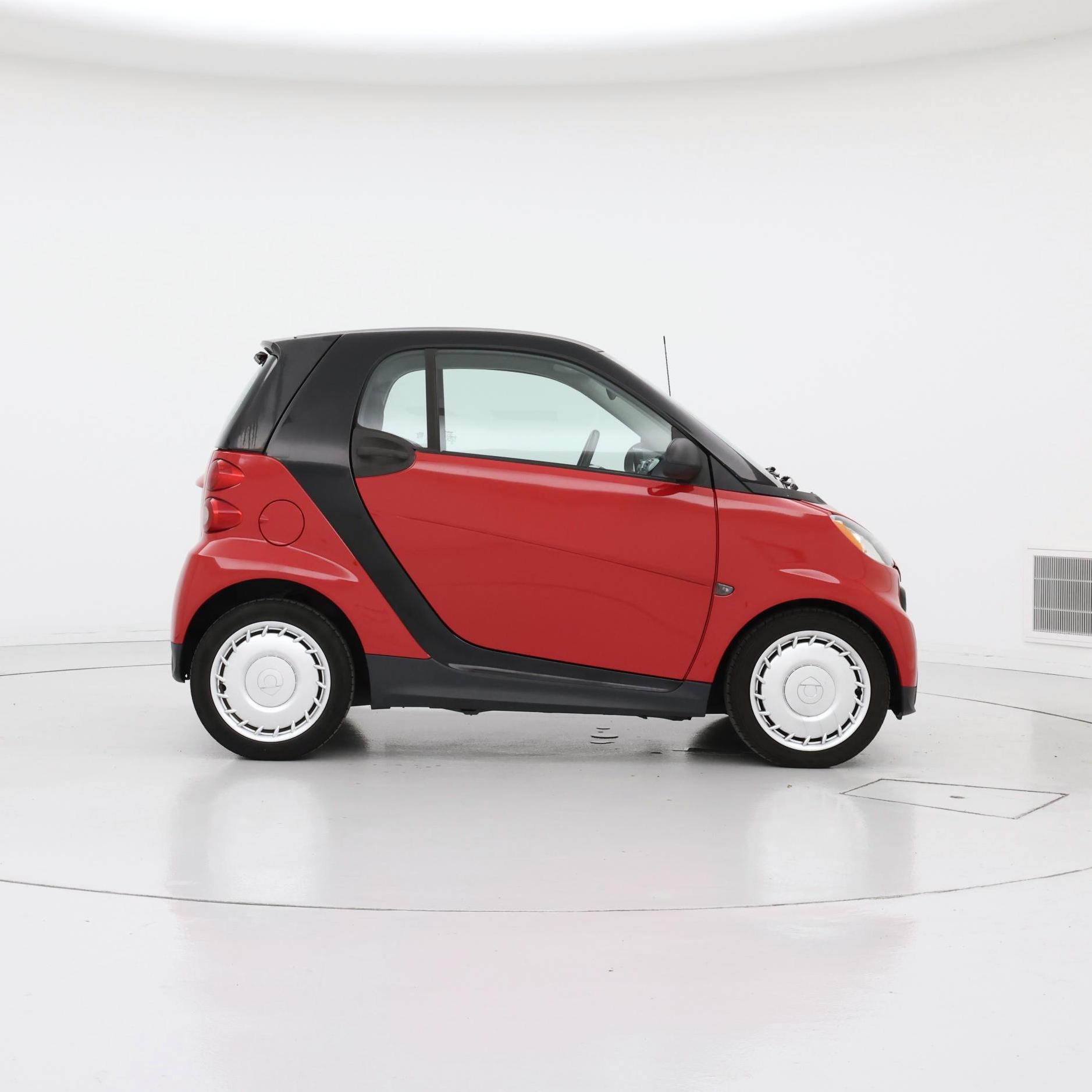 Thumbnail: 2015 smart fortwo - 7