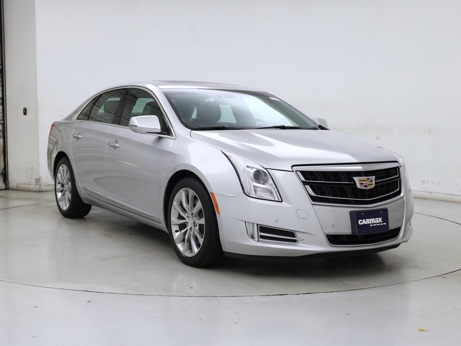 2016 Cadillac XTS Premium Collection - Photo 2