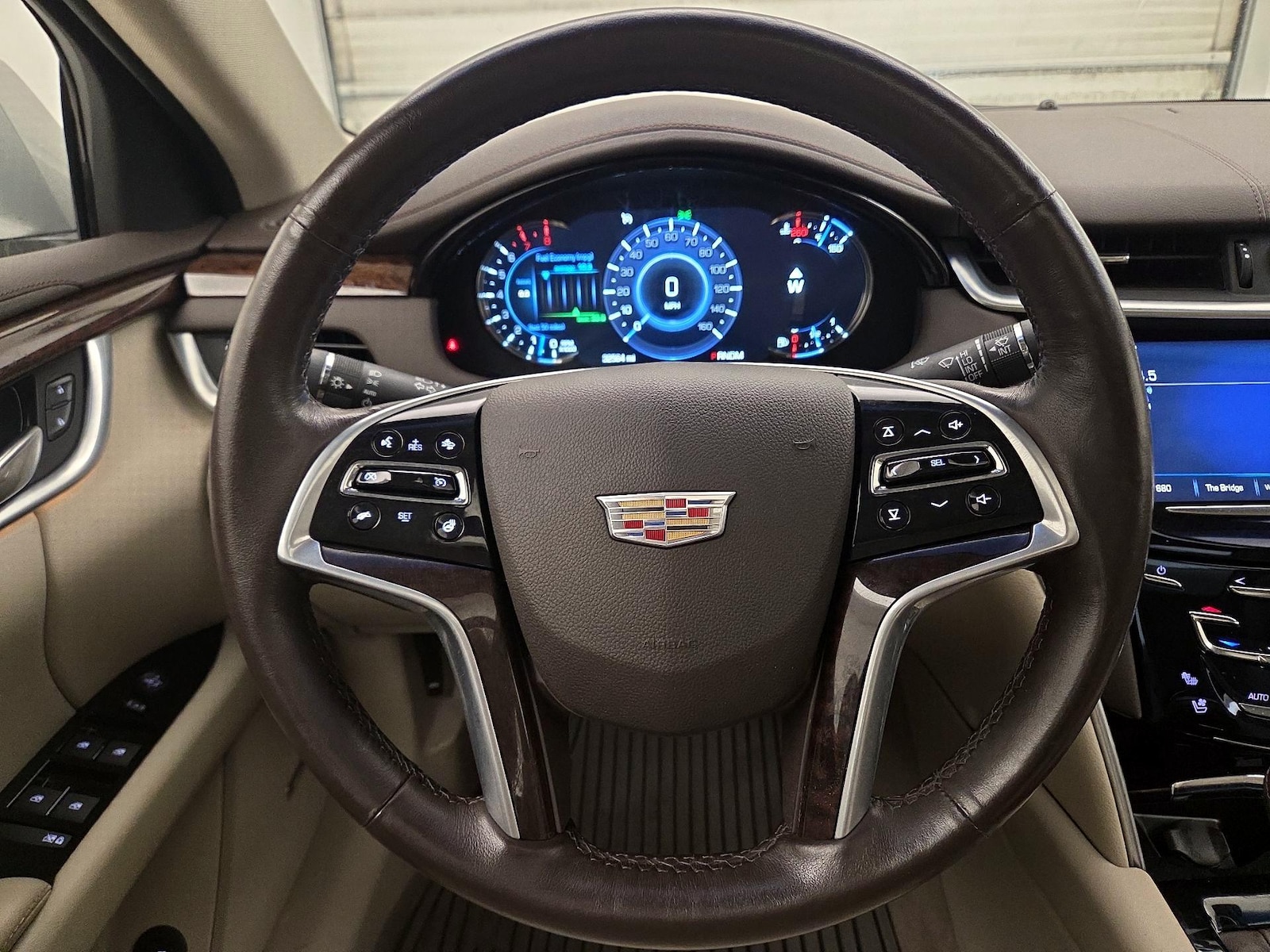2016 Cadillac XTS Premium Collection - Photo 11