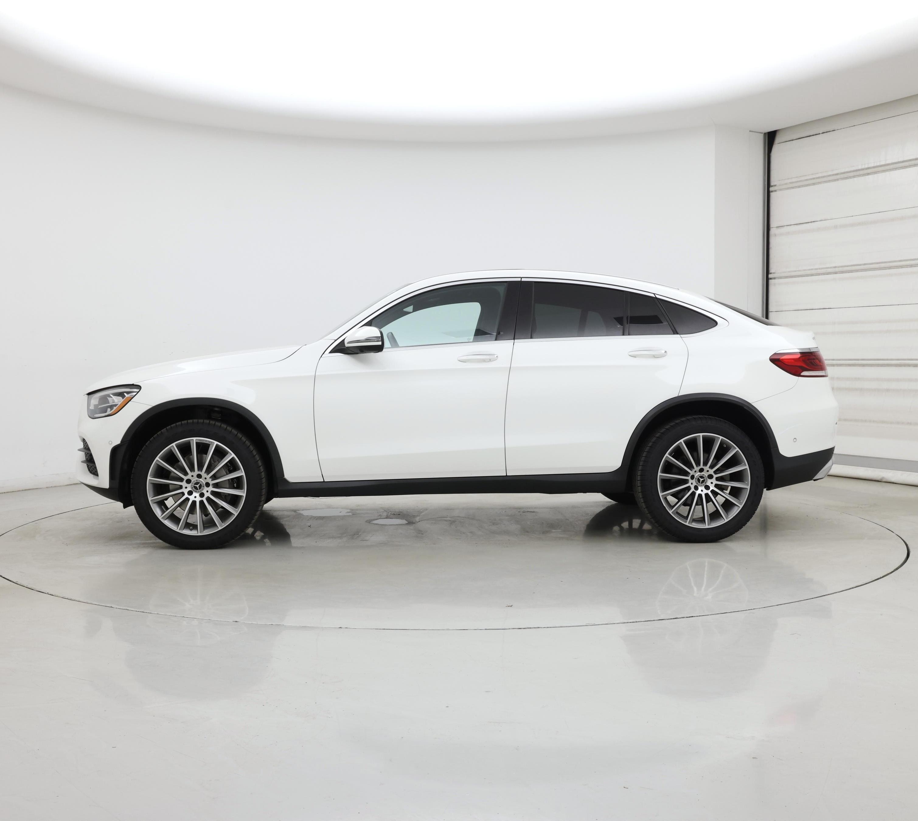 Thumbnail: 2021 Mercedes-Benz GLC - 3