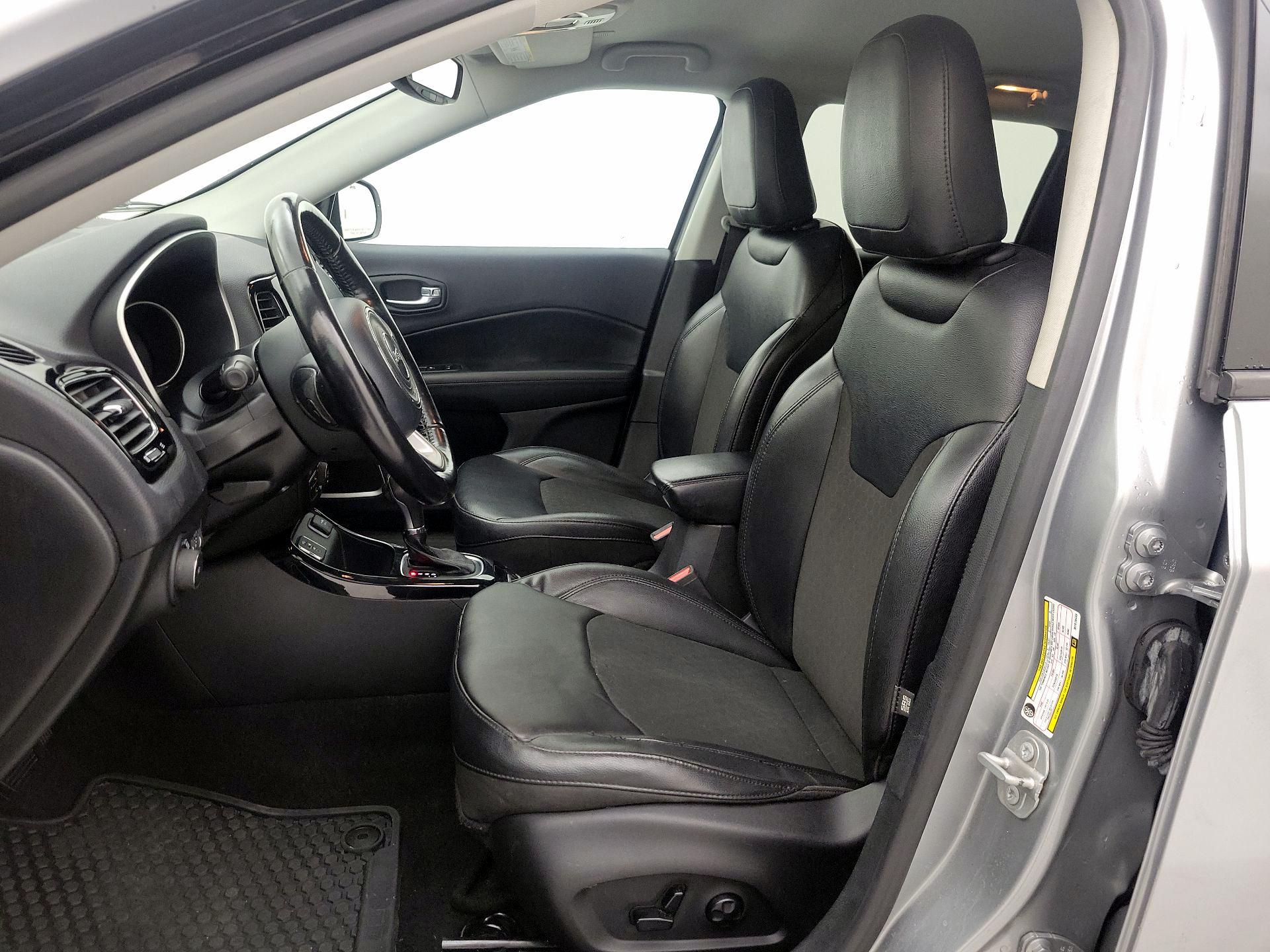 Thumbnail: 2021 Jeep Compass - 11