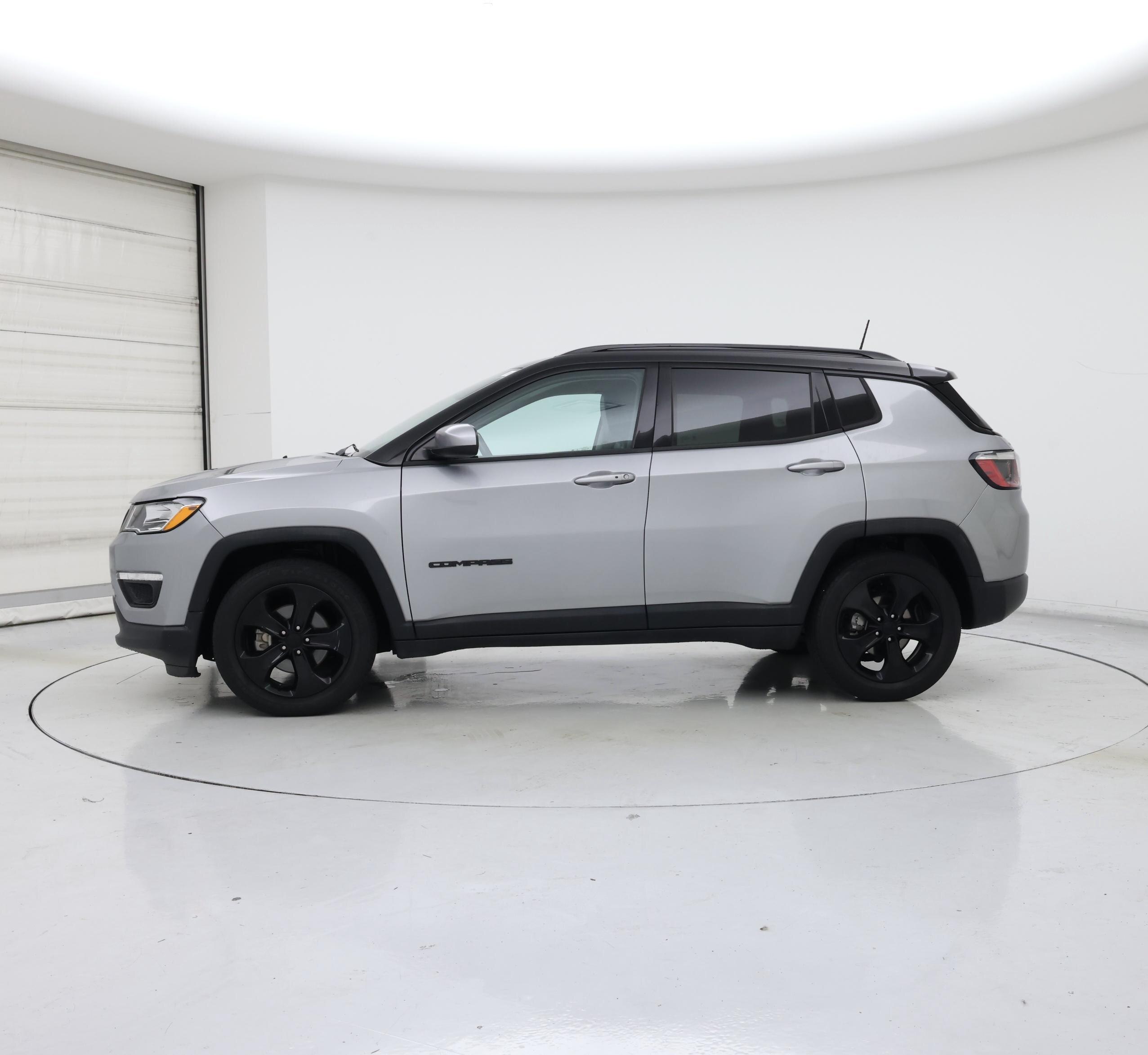 Thumbnail: 2021 Jeep Compass - 3