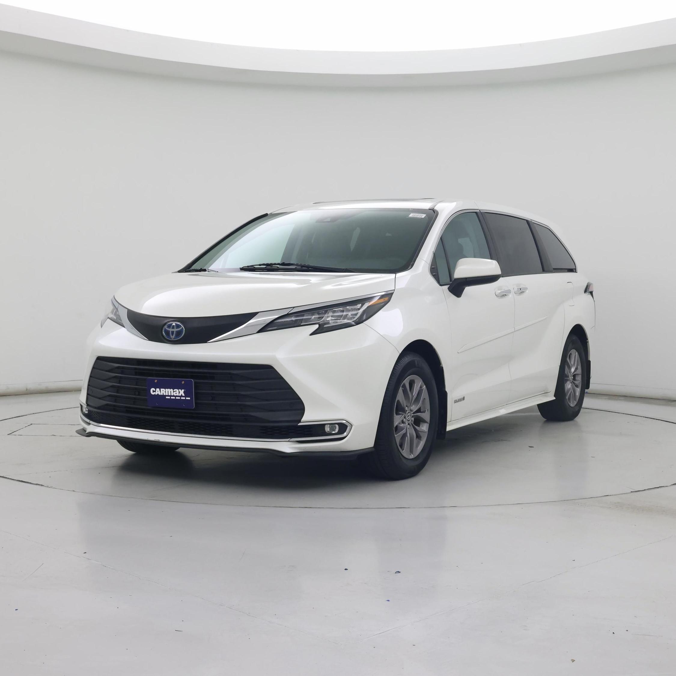 Thumbnail: 2021 Toyota Sienna - 4