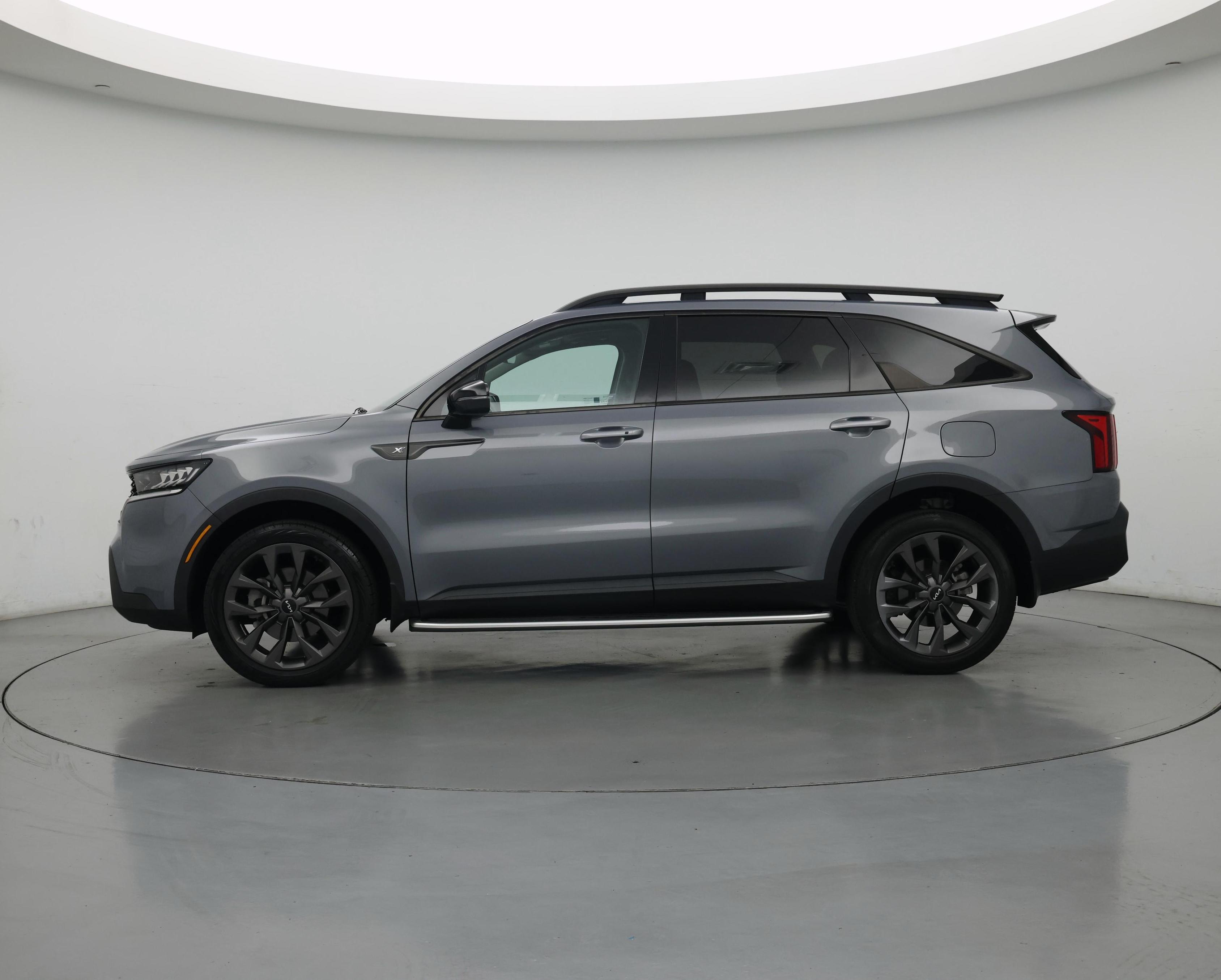 Thumbnail: 2023 Kia Sorento - 3