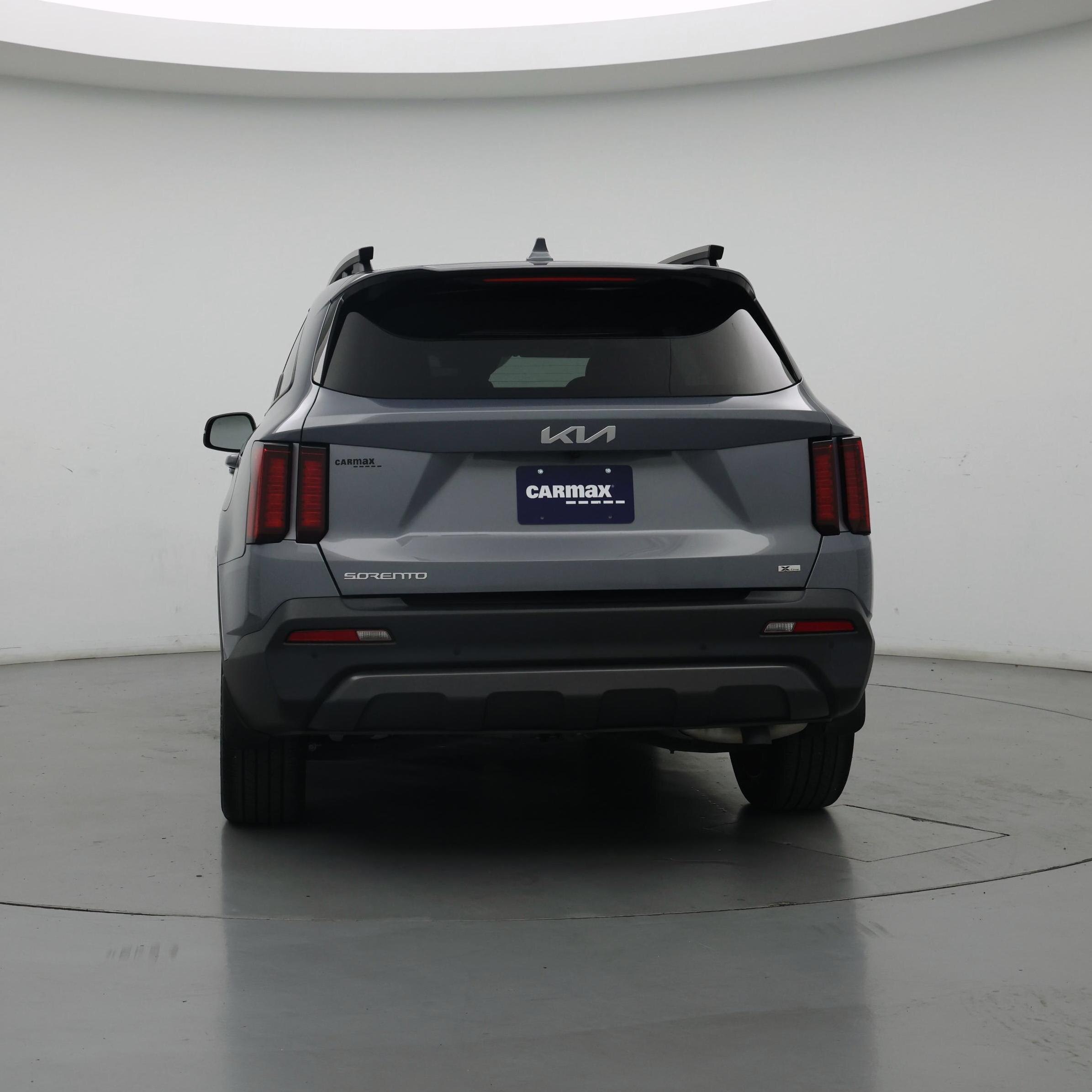 Thumbnail: 2023 Kia Sorento - 6