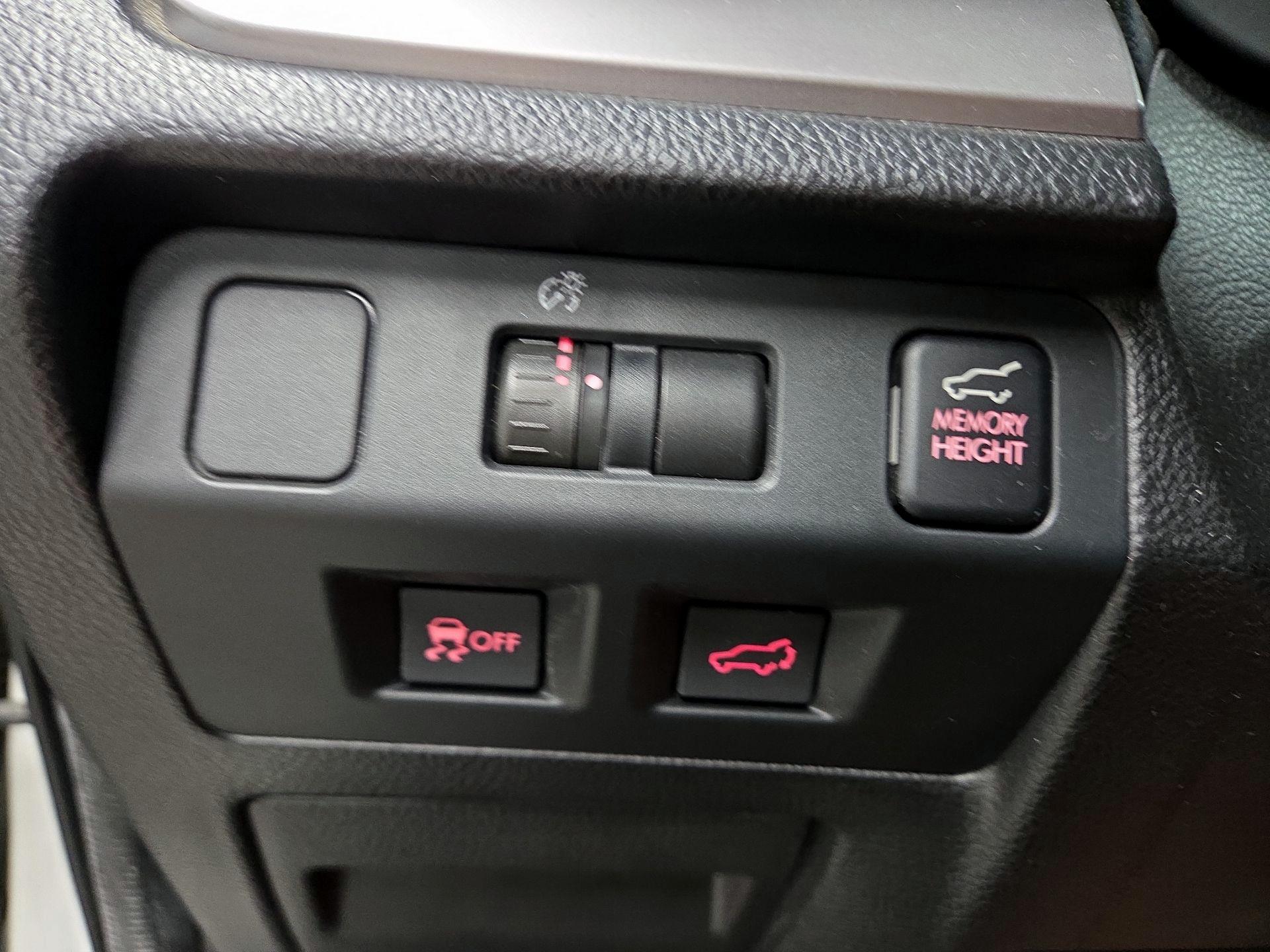 Thumbnail: 2014 Subaru Forester - 13