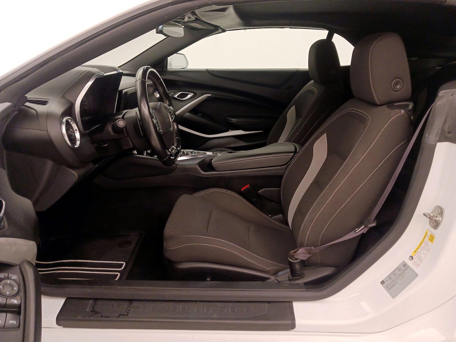 Power Seat(s) & Side Airbags