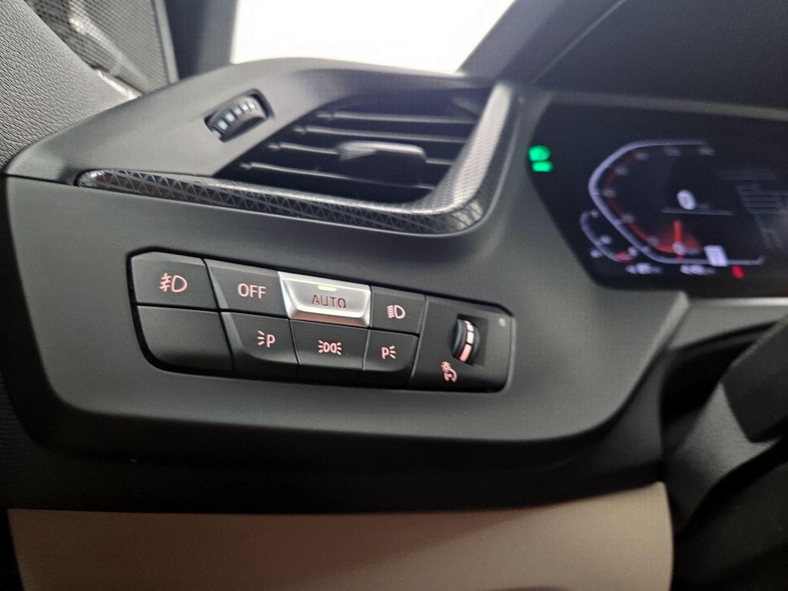 2023 BMW 2 Series 228i - Photo 14