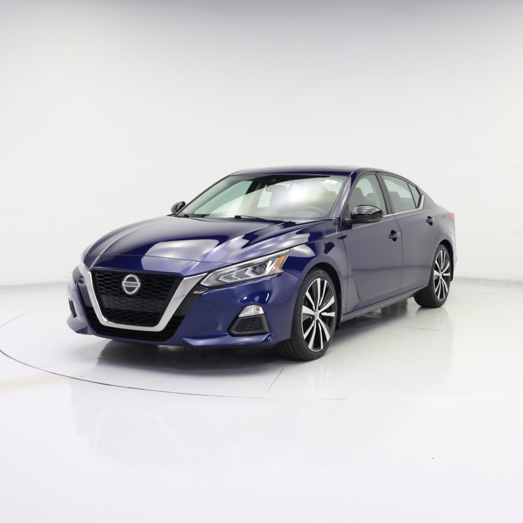 Thumbnail: 2020 Nissan Altima - 4