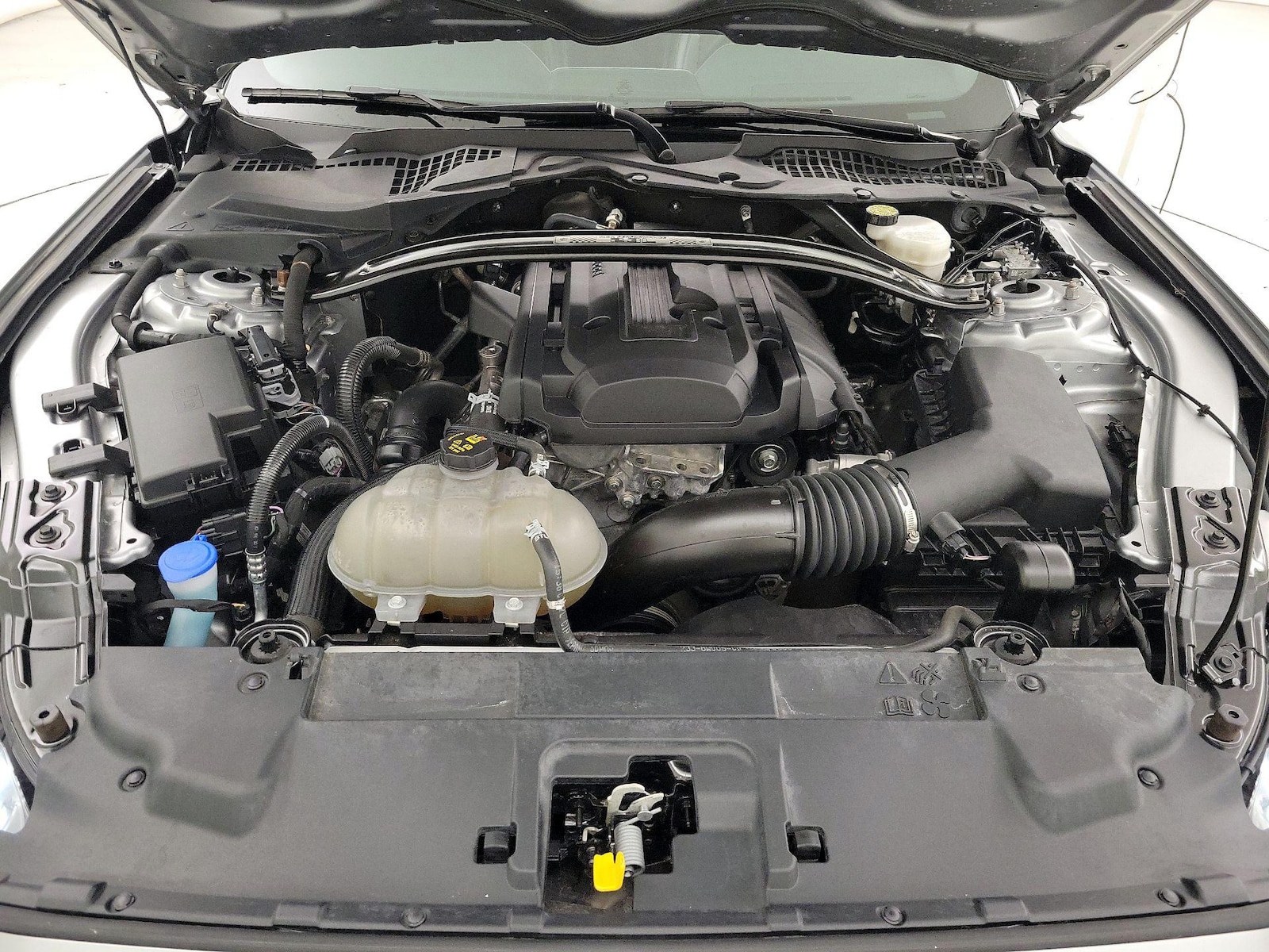 2020 Ford Mustang EcoBoost Premium - Photo 22