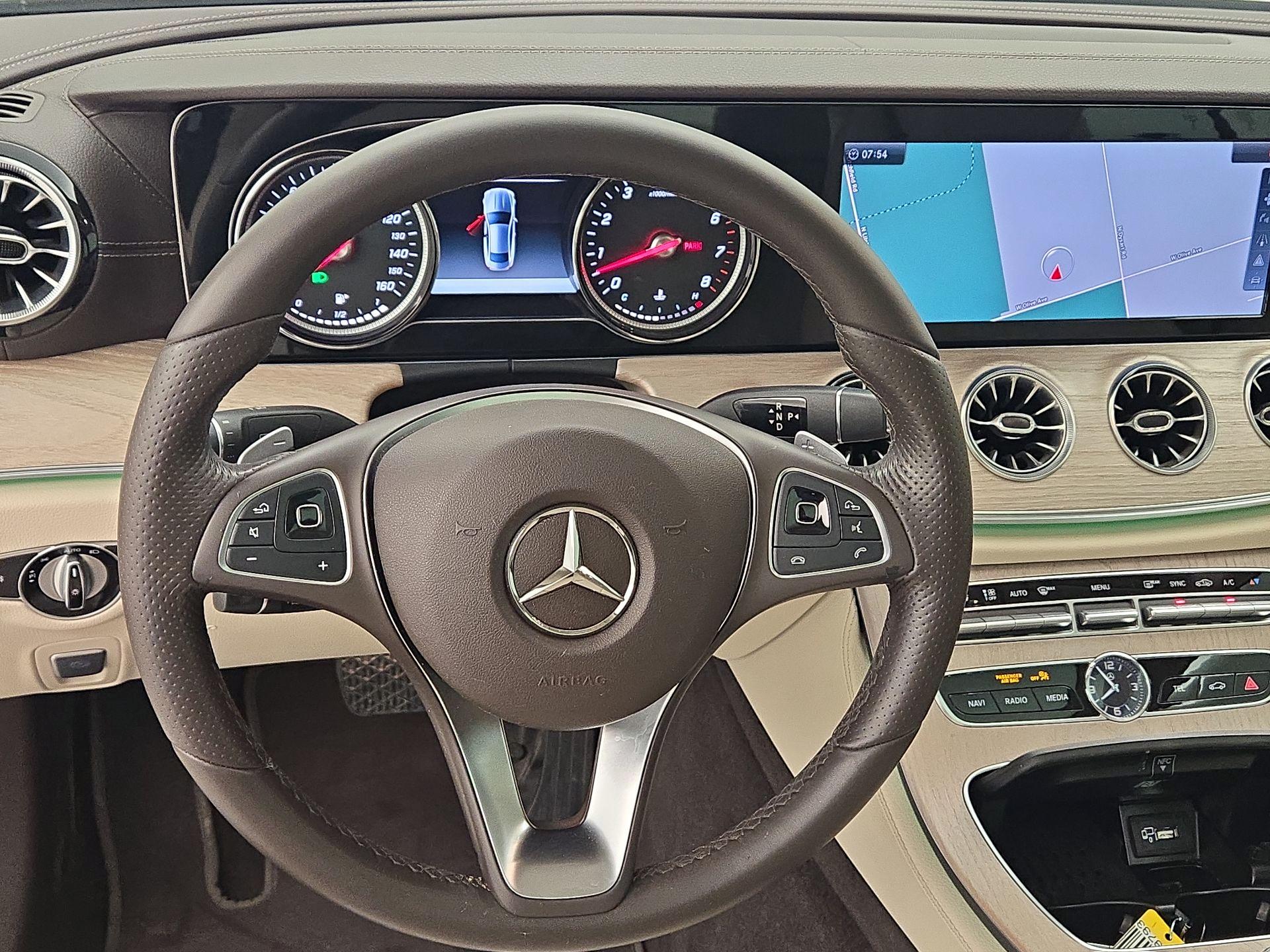 Thumbnail: 2018 Mercedes-Benz E-Class - 10