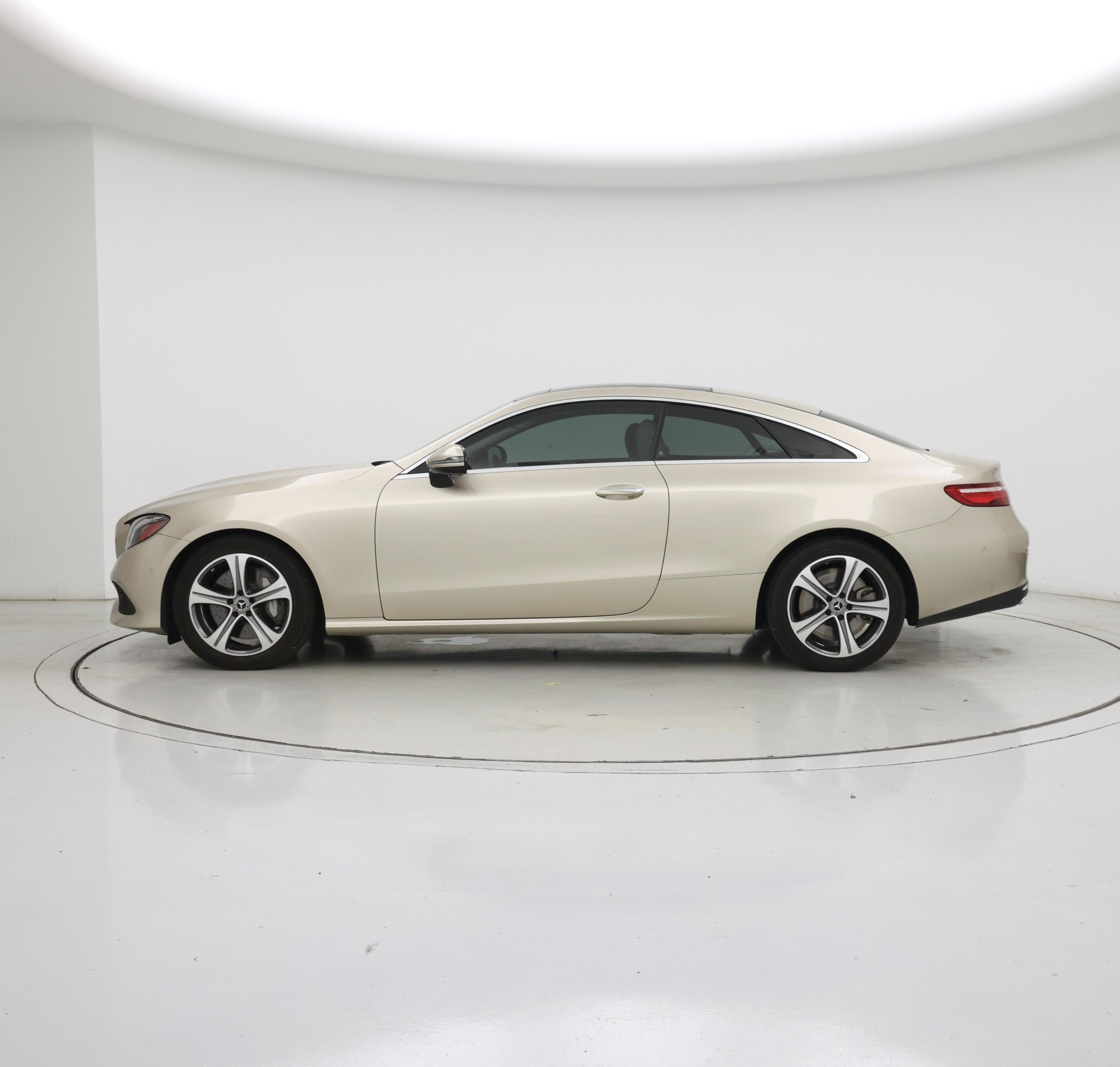 Thumbnail: 2018 Mercedes-Benz E-Class - 3