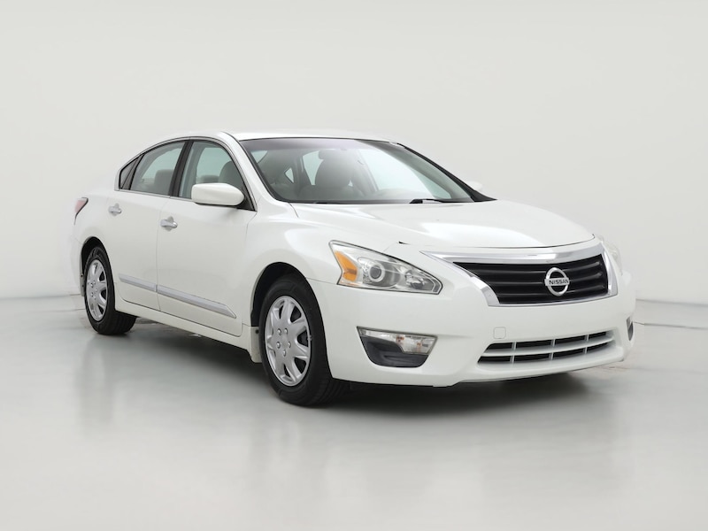 2015 Nissan Altima S -
                  Madison, TN