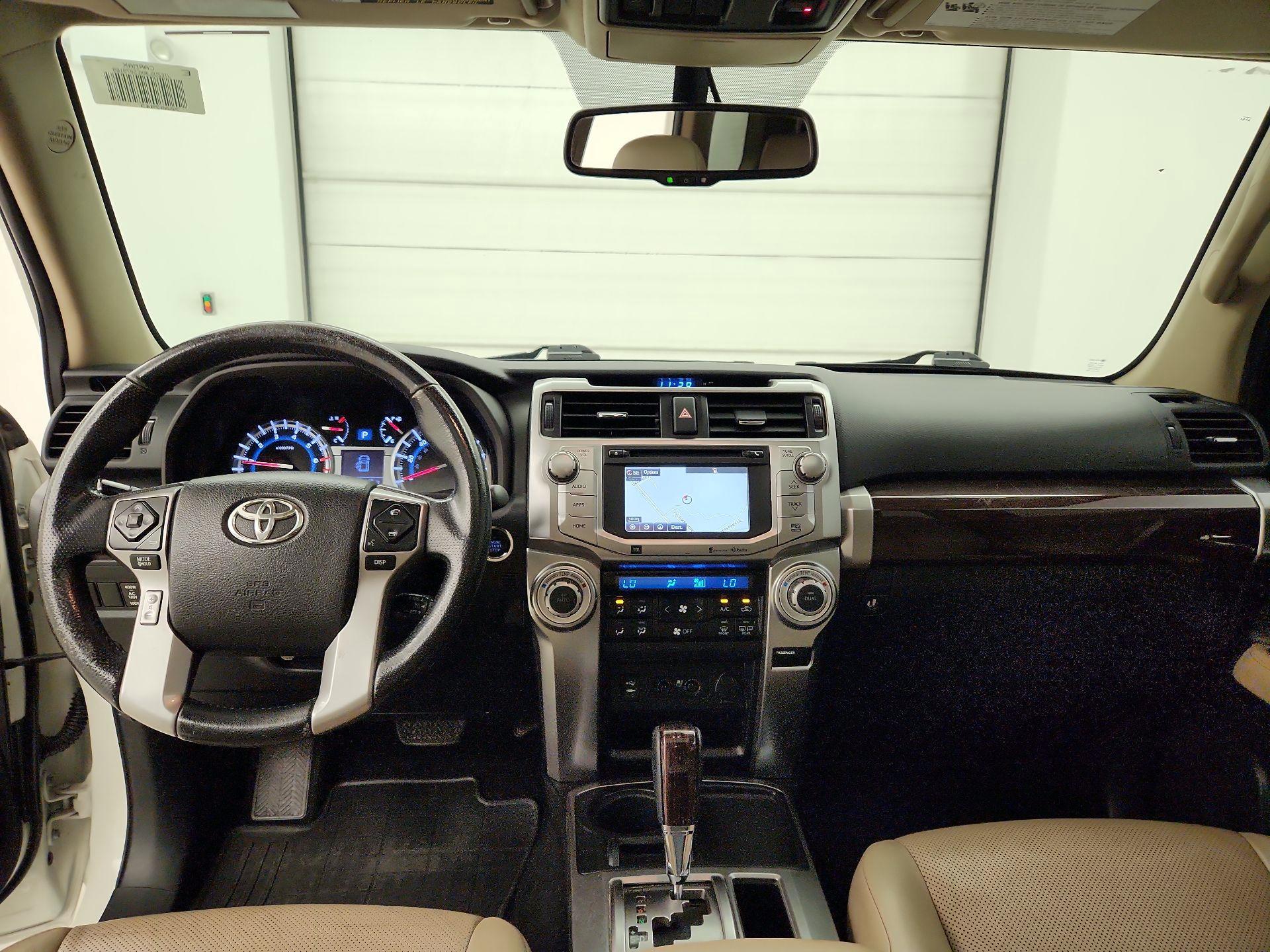 Thumbnail: 2014 Toyota 4Runner - 9