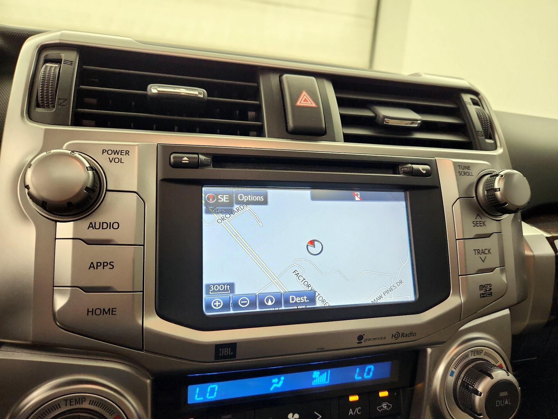 Thumbnail: 2014 Toyota 4Runner - 14